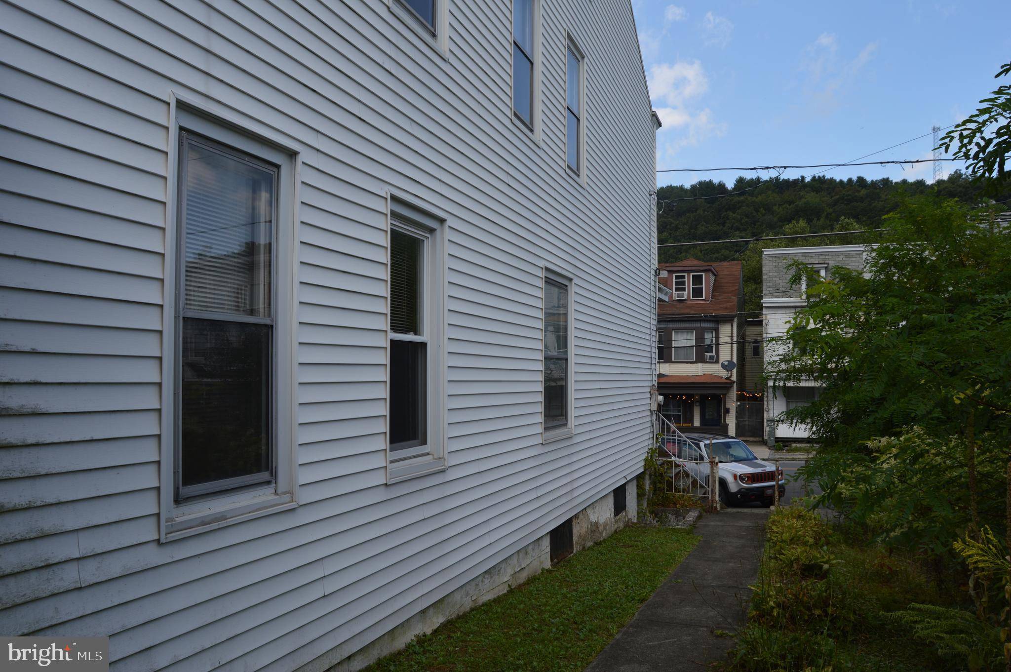 Girardville, PA 17935,235 W MAIN ST