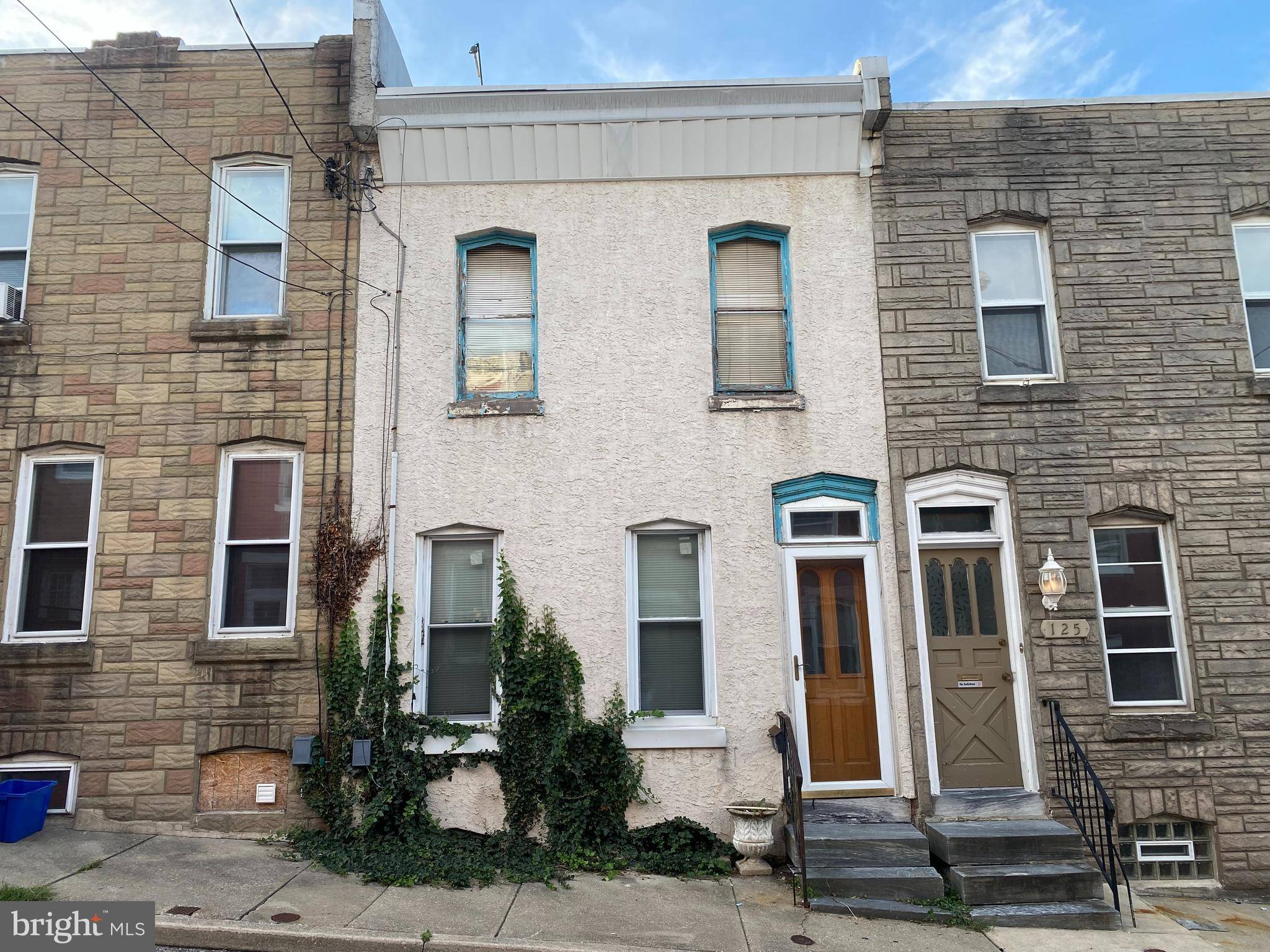 Philadelphia, PA 19127,127 DAVIS ST