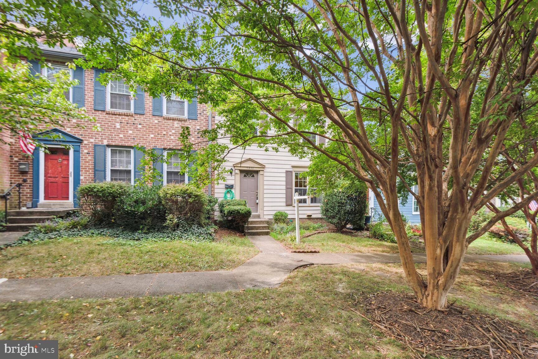 Alexandria, VA 22303,5840 BERKSHIRE CT