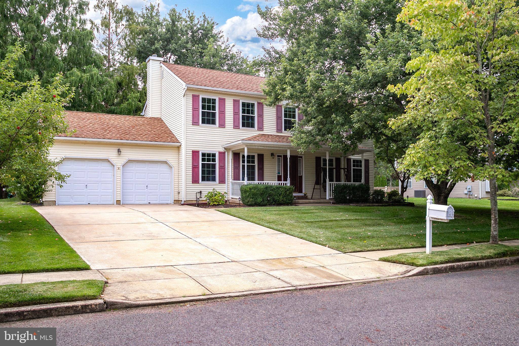 Bordentown, NJ 08620,16 WINDSOR LN