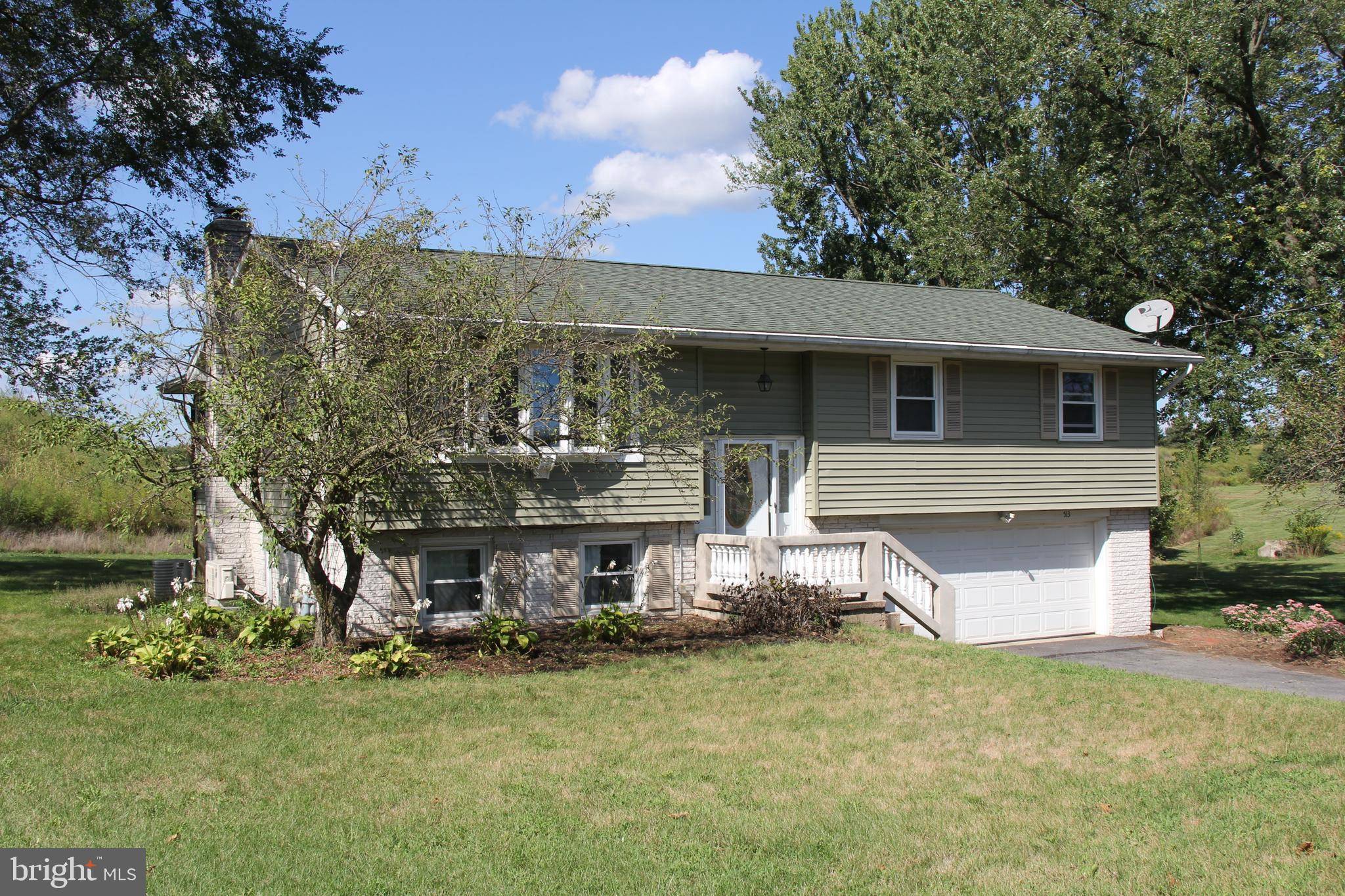 Lancaster, PA 17601,513 WILLOW LN