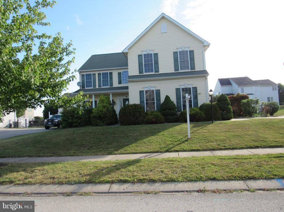 Seven Valleys, PA 17360,947 SILVER MAPLE CIR