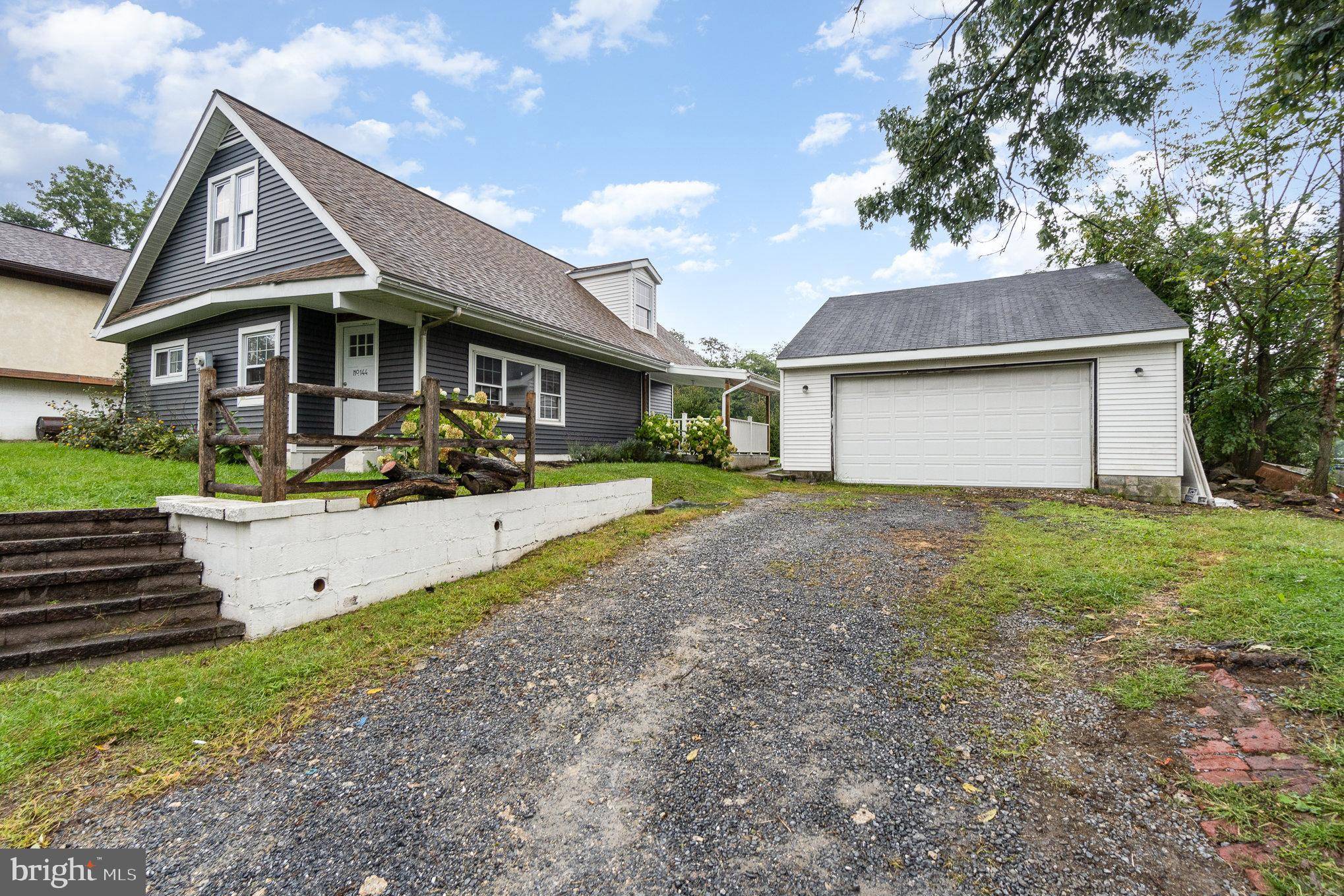 Newmanstown, PA 17073,144 GRAVEL HILL RD