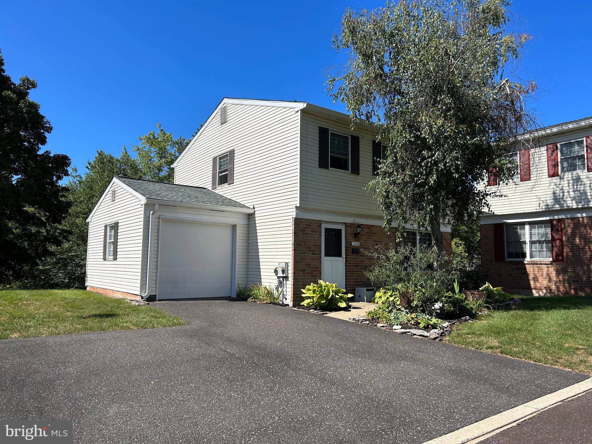 Lansdale, PA 19446,1606 SALINUS CT