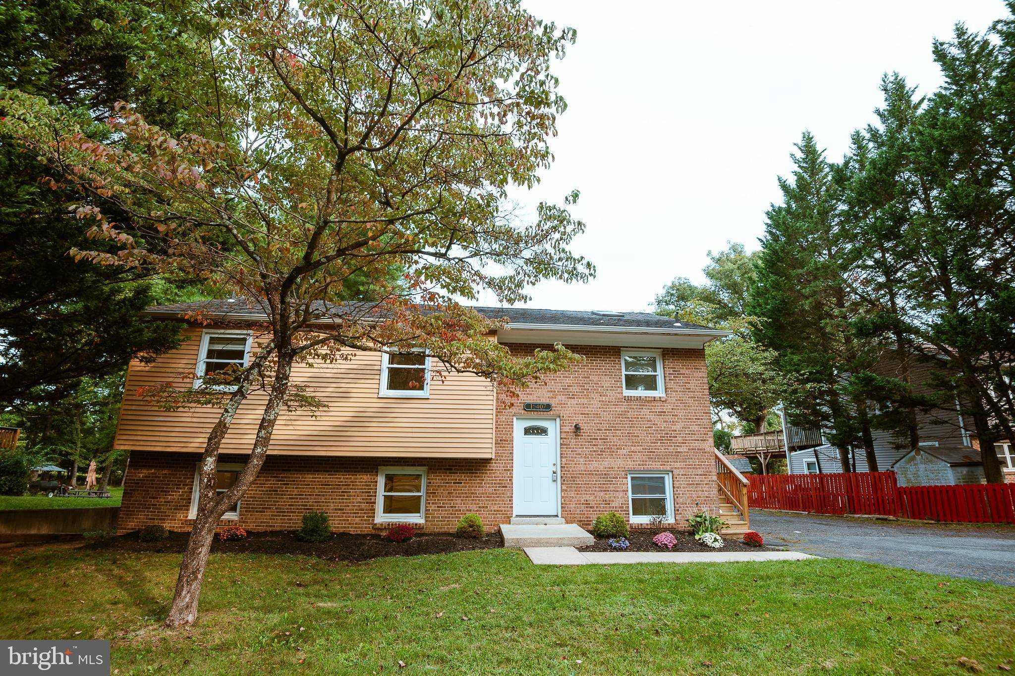 Laurel, MD 20707,15407 BAUER LN