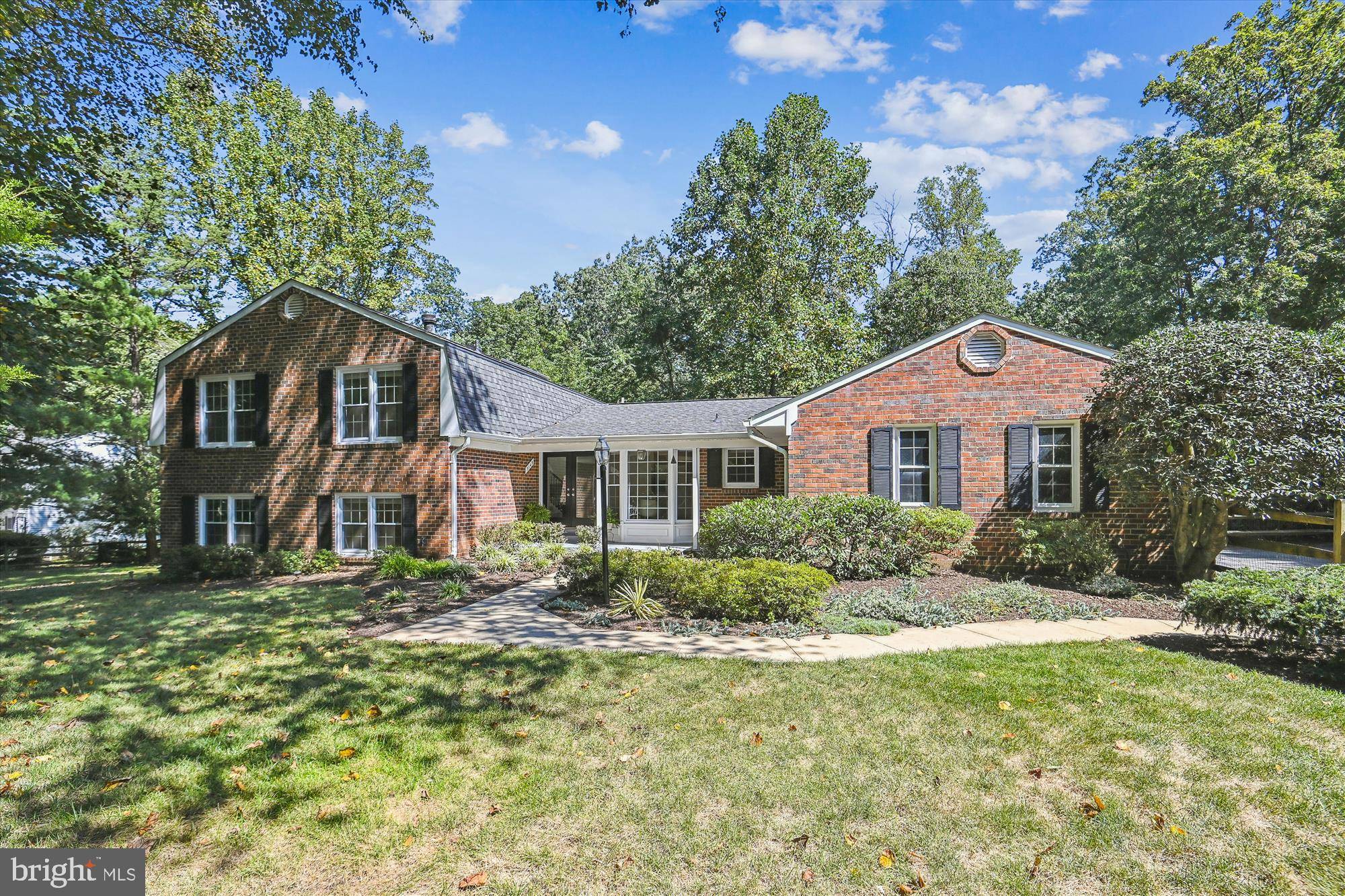 Oakton, VA 22124,3143 COBB HILL LN