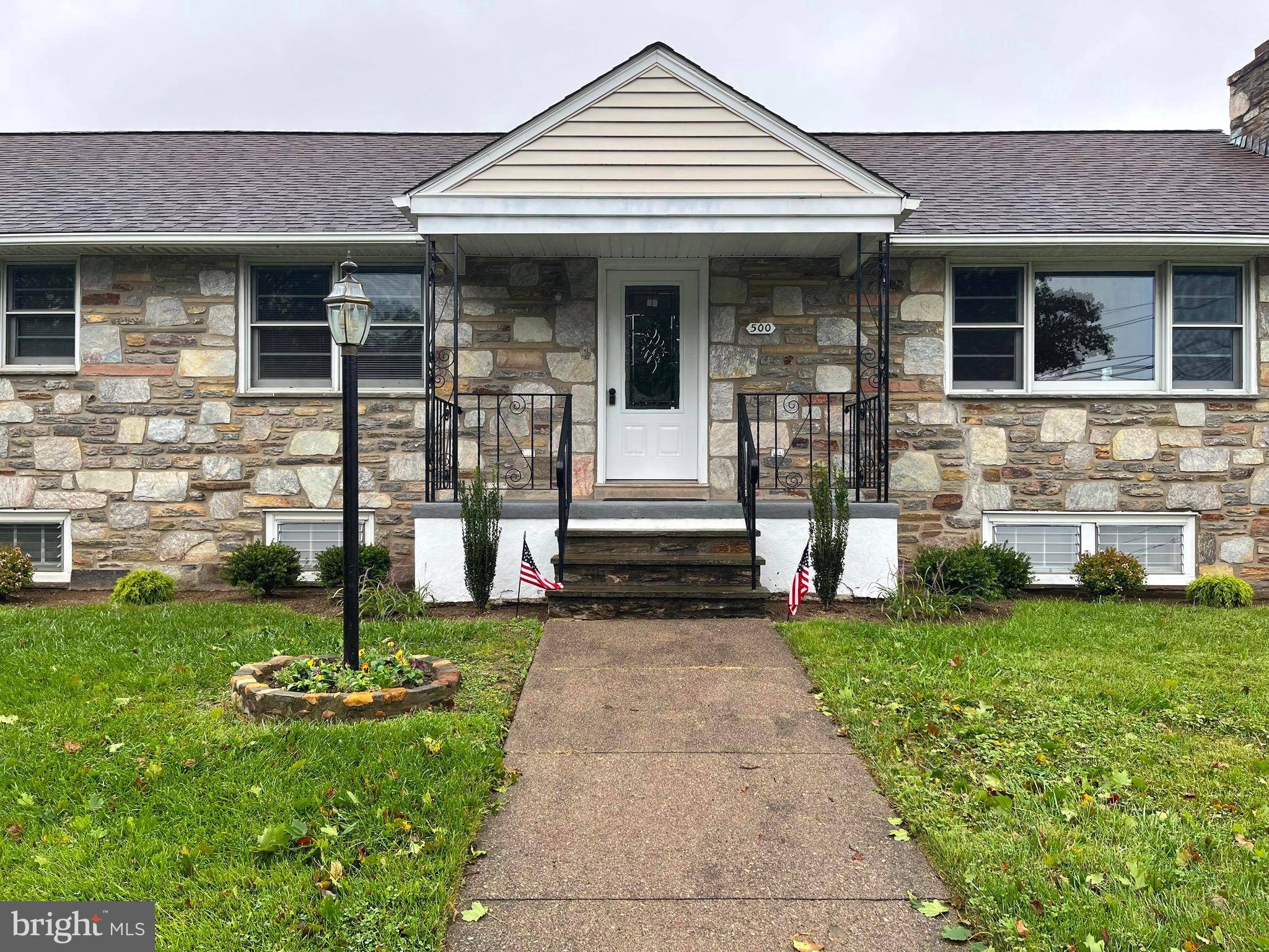 Glenside, PA 19038,500 W GLENSIDE AVE