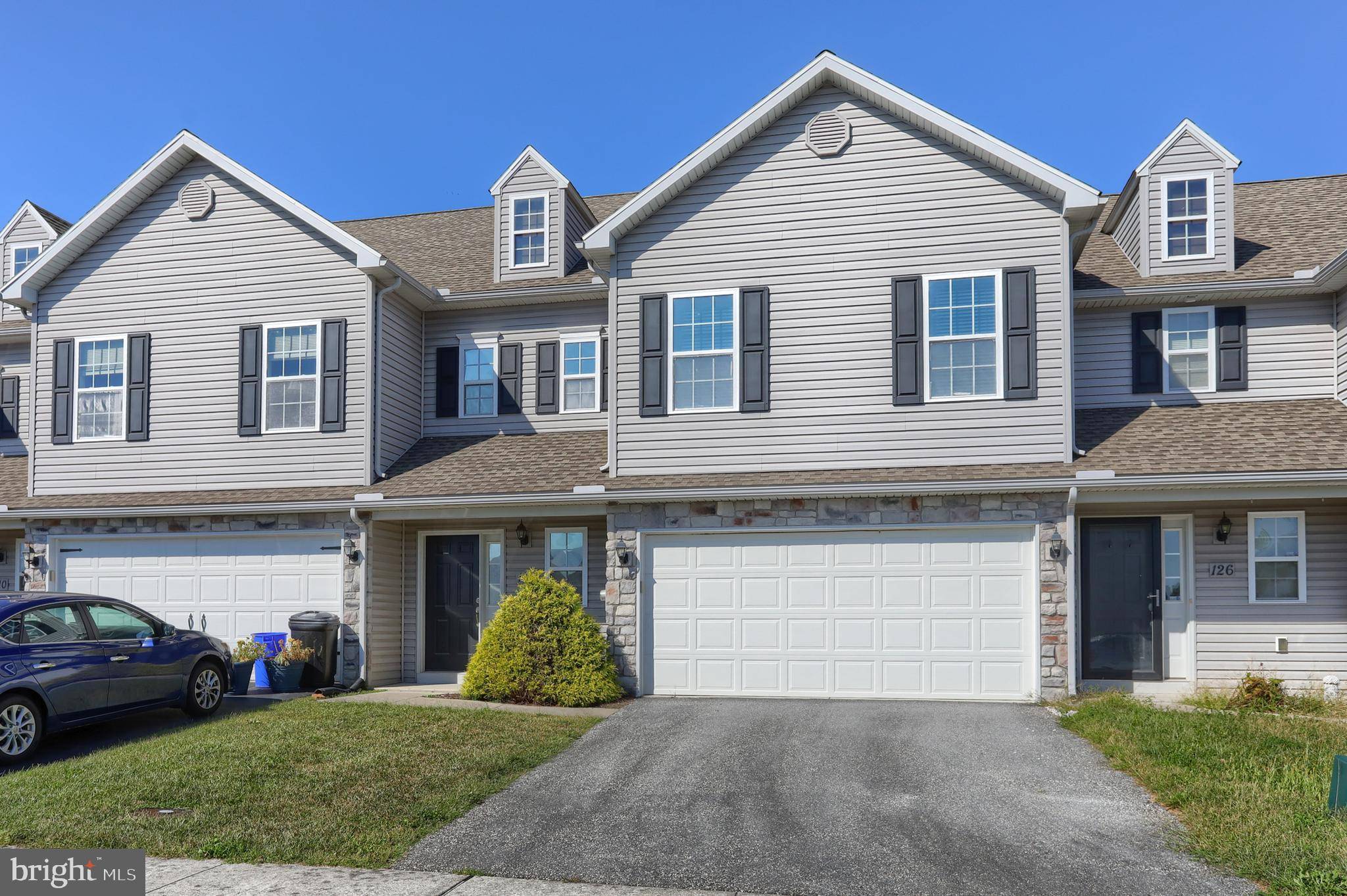 Palmyra, PA 17078,118 BRAEBURN WAY