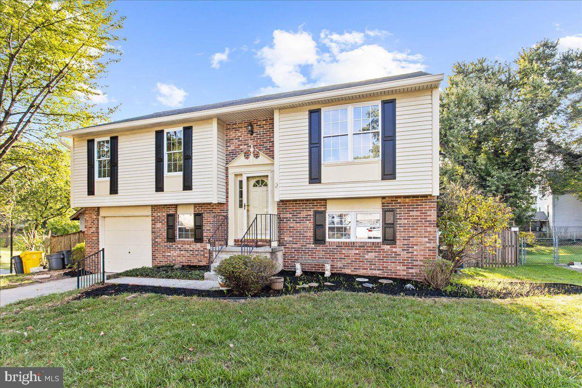 Linthicum Heights, MD 21090,451 SUSAN CT