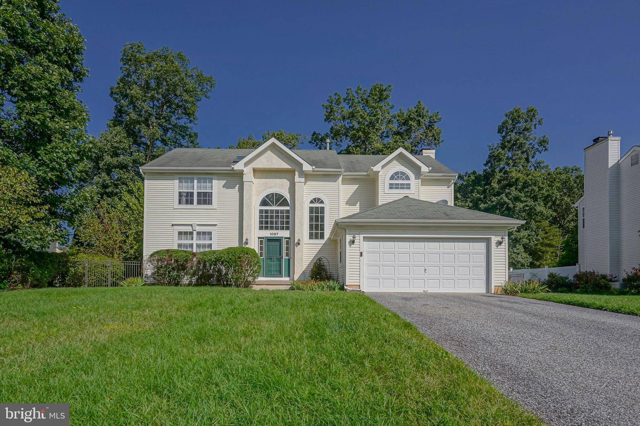 Williamstown, NJ 08094,1087 BONNIE BLUE CIR