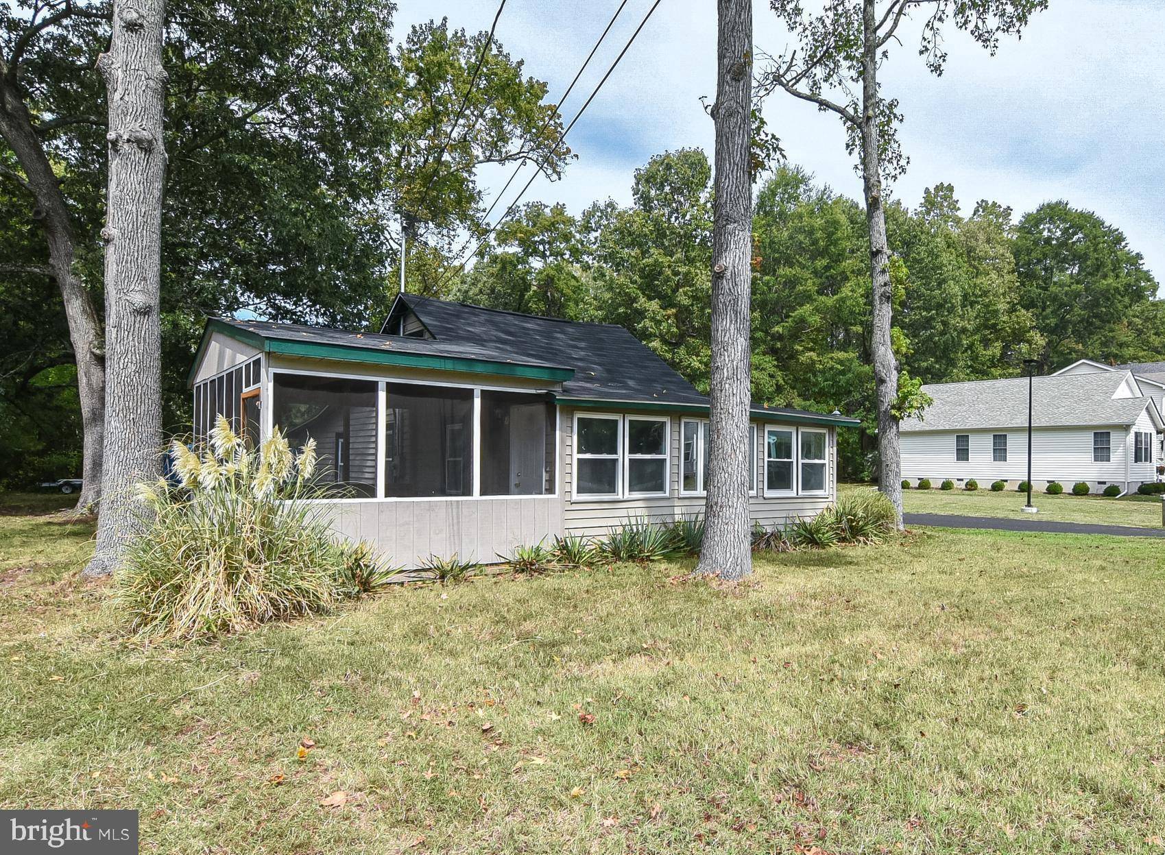 Colonial Beach, VA 22443,301 7TH ST