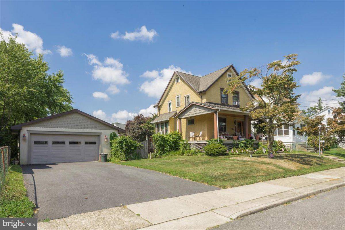 Aldan, PA 19018,54 S ELM AVE