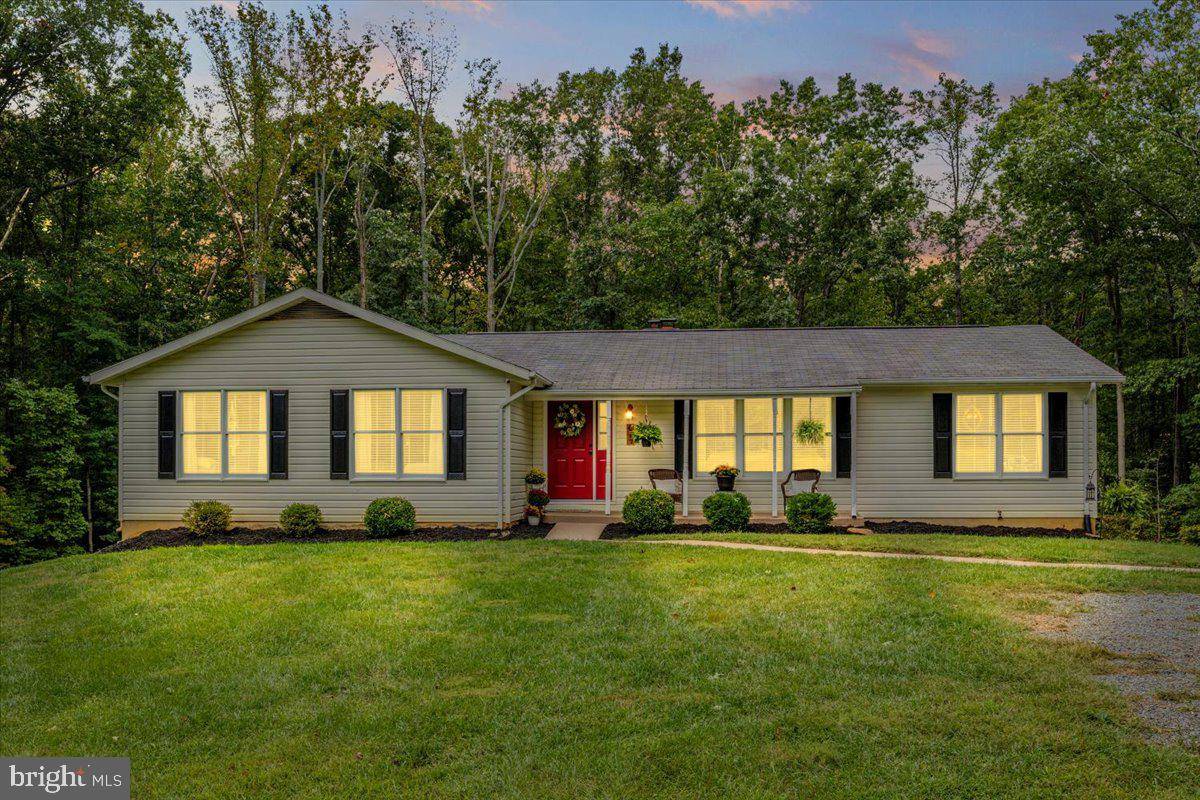 Bealeton, VA 22712,4351 DYES LN