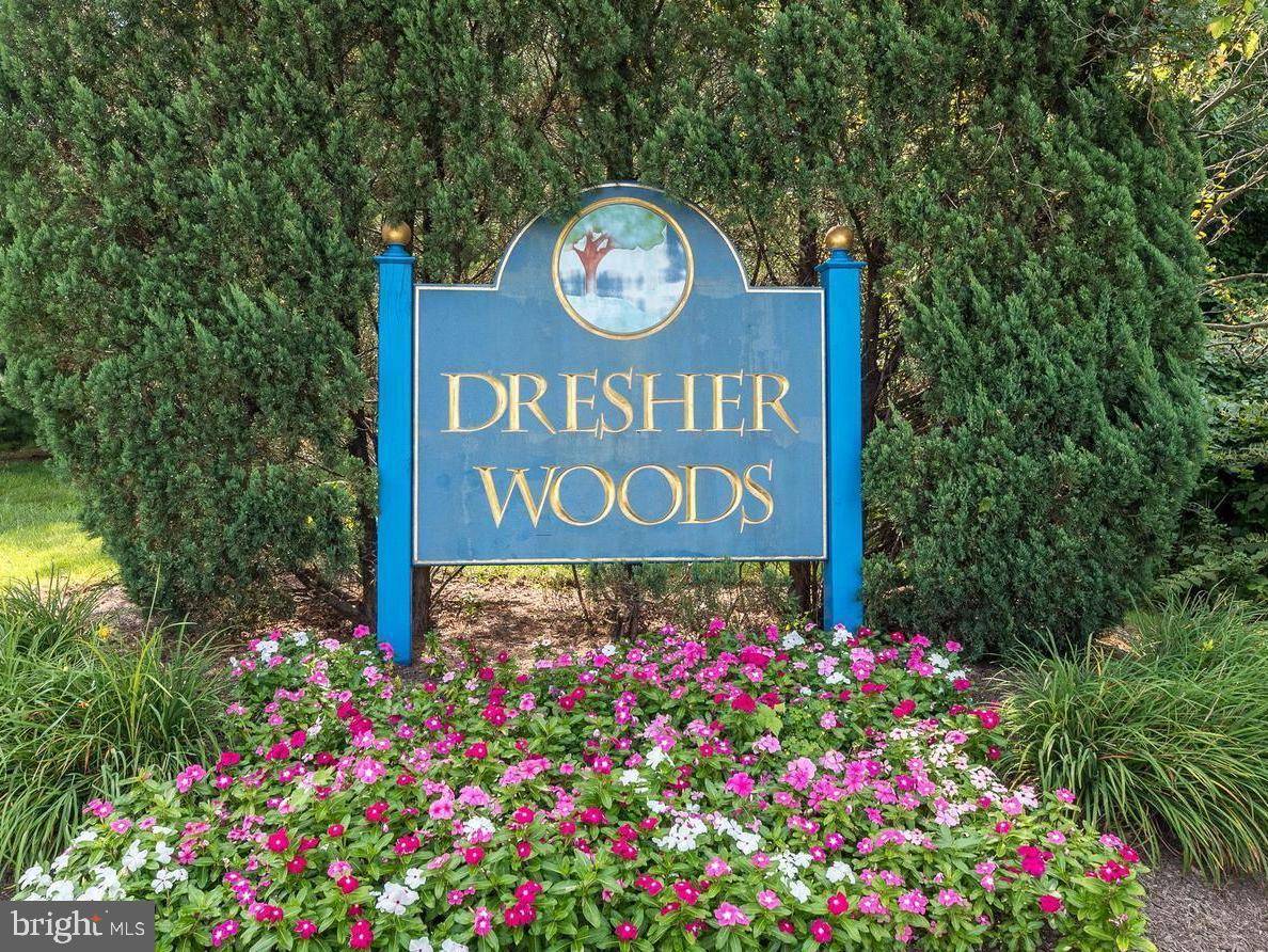 Dresher, PA 19025,606 DRESHER WOODS DR