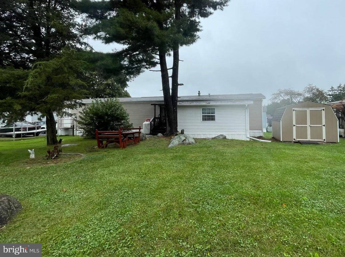 Honey Brook, PA 19344,14 TULIP DR