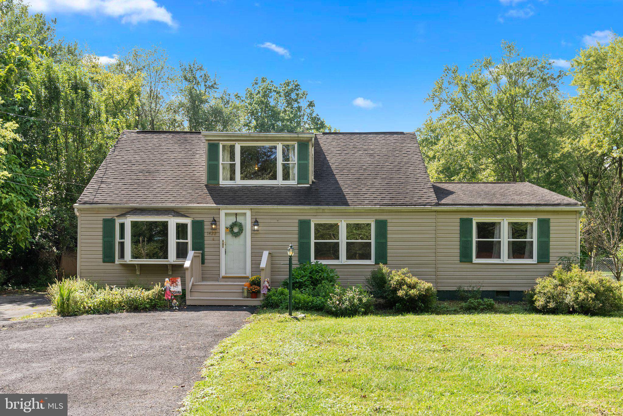 Yardley, PA 19067,1422 ROBINSON PL