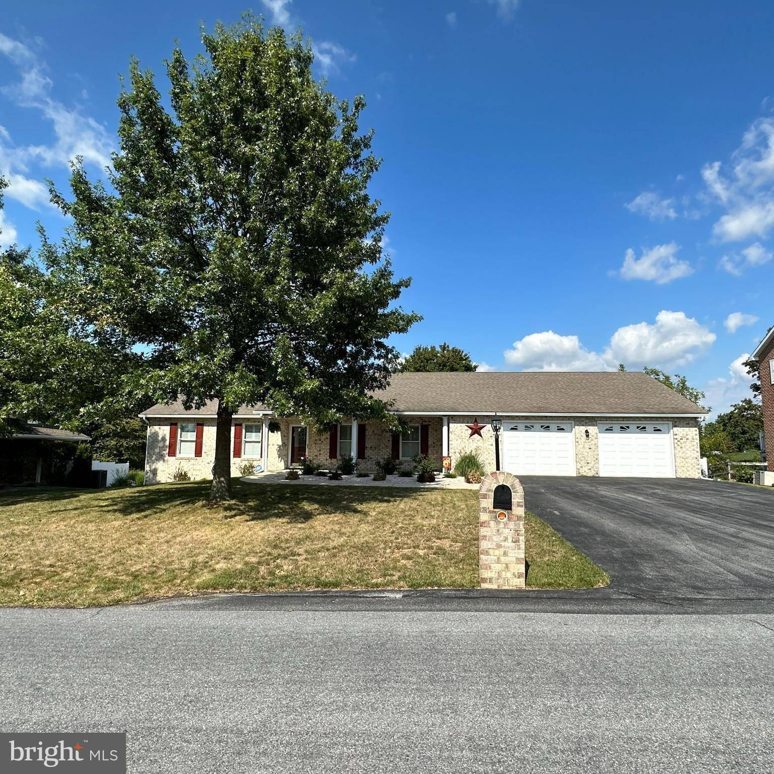 Chambersburg, PA 17202,621 KITTATINNY DRIVE