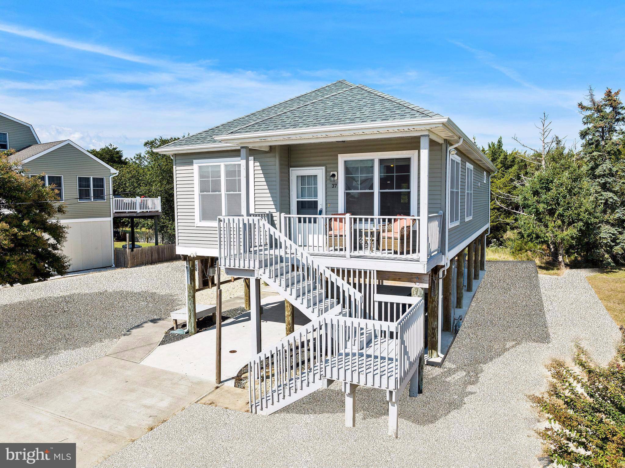 Little Egg Harbor Twp, NJ 08087,37 BEACH DR