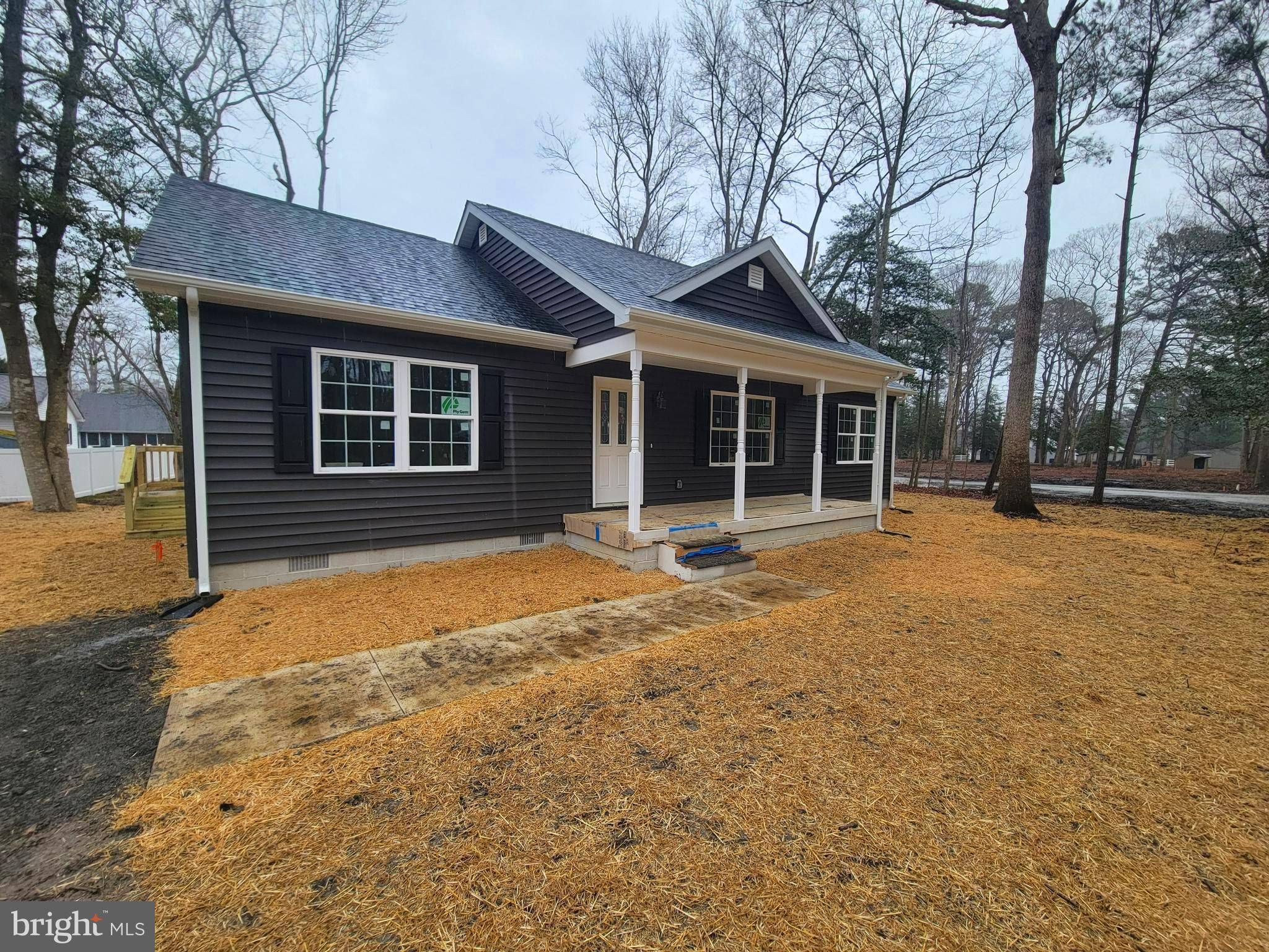 Ocean View, DE 19970,35106 ELK RD