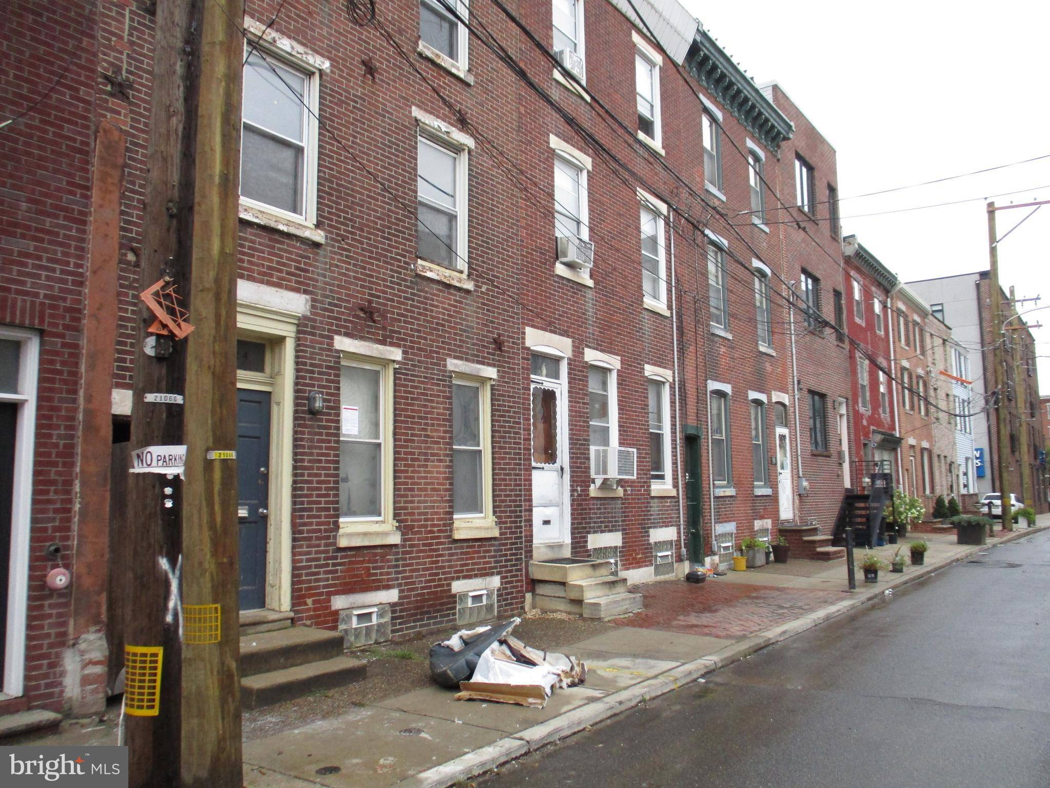 Philadelphia, PA 19123,1124 E DUNTON ST