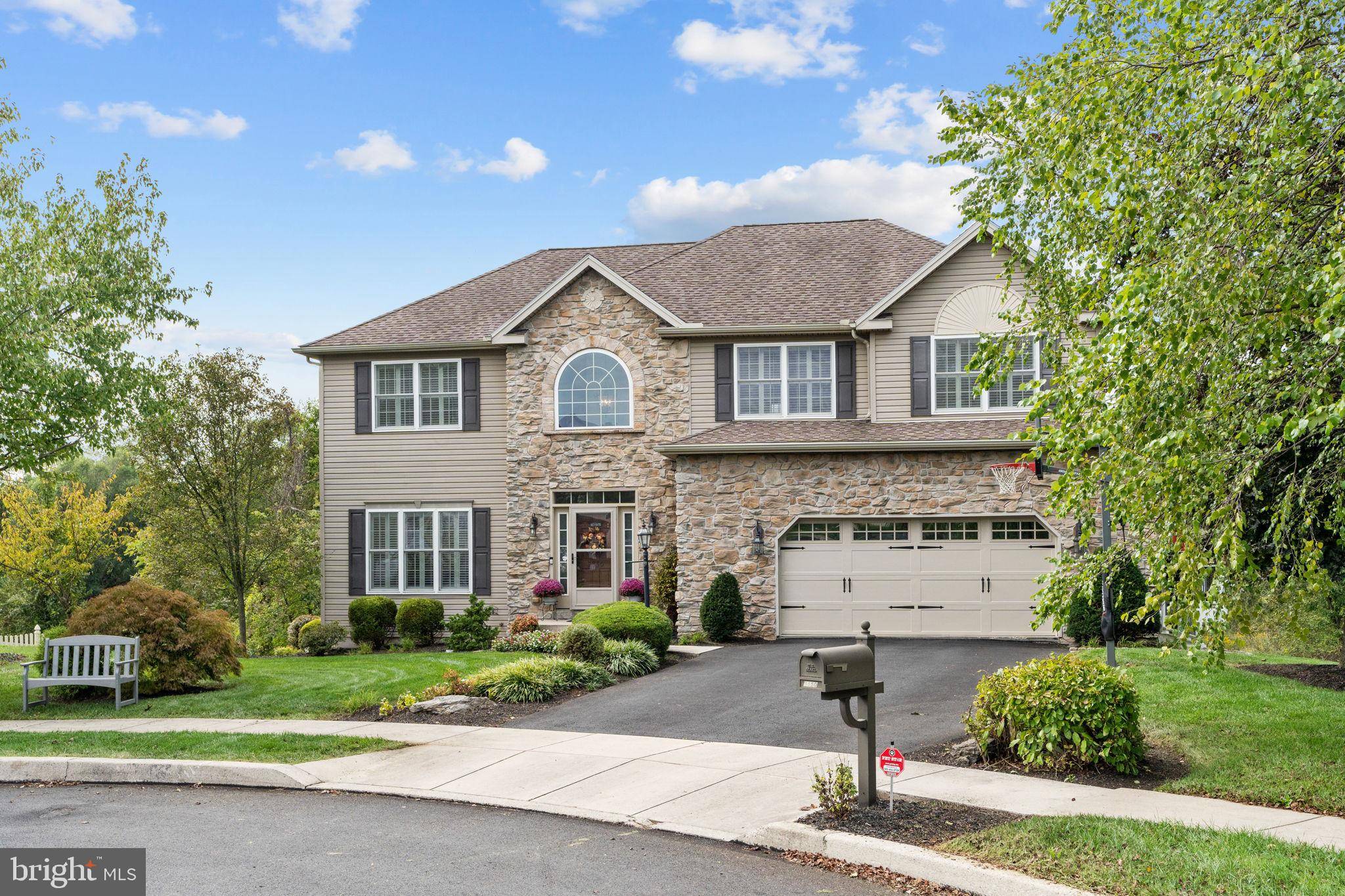 Enola, PA 17025,5850 SPRING TREE CT