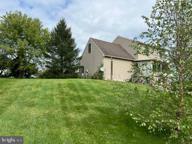 Mount Wolf, PA 17347,25 DEVONSHIRE CT