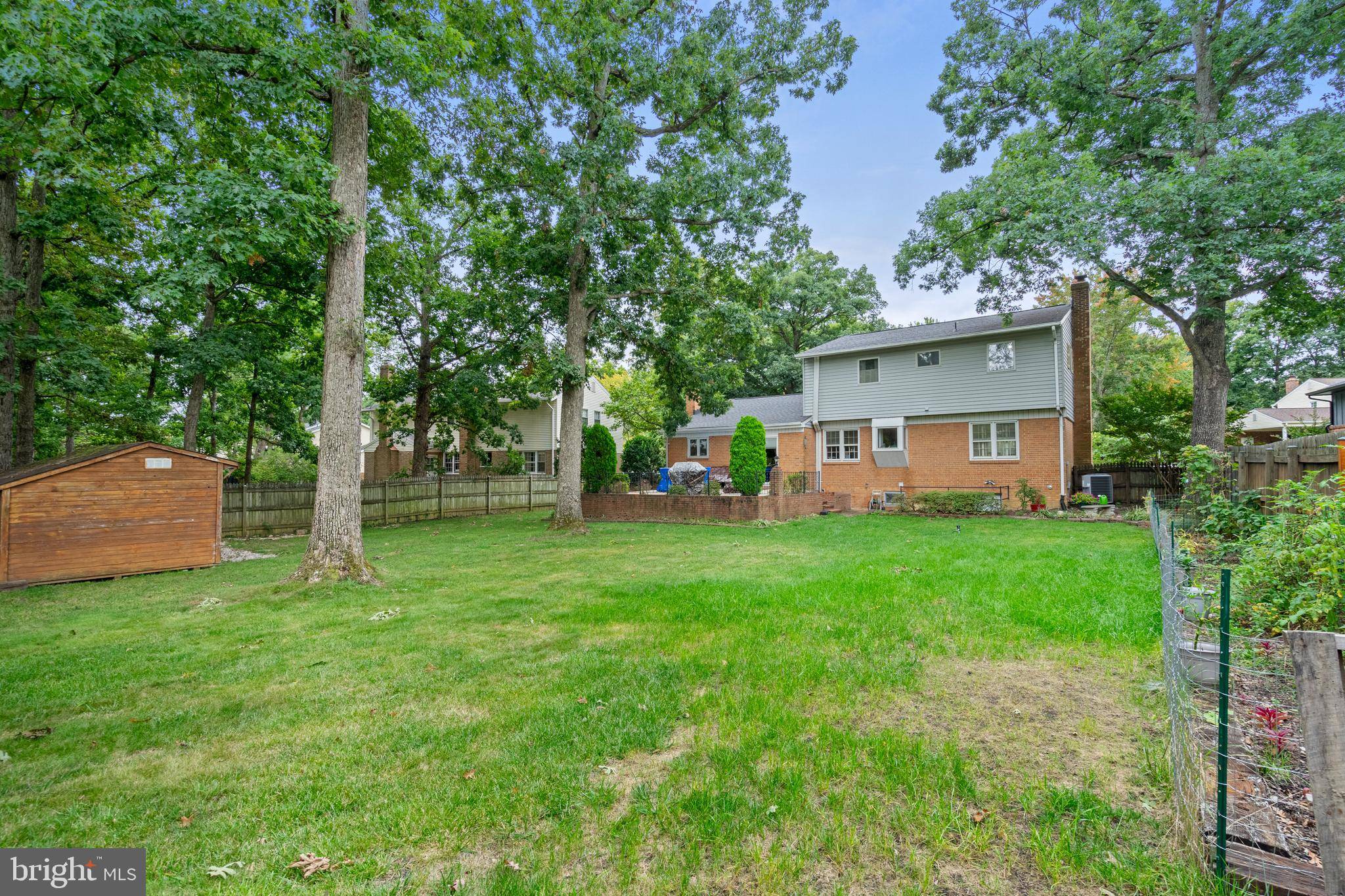 Springfield, VA 22152,8518 OAKFORD DR