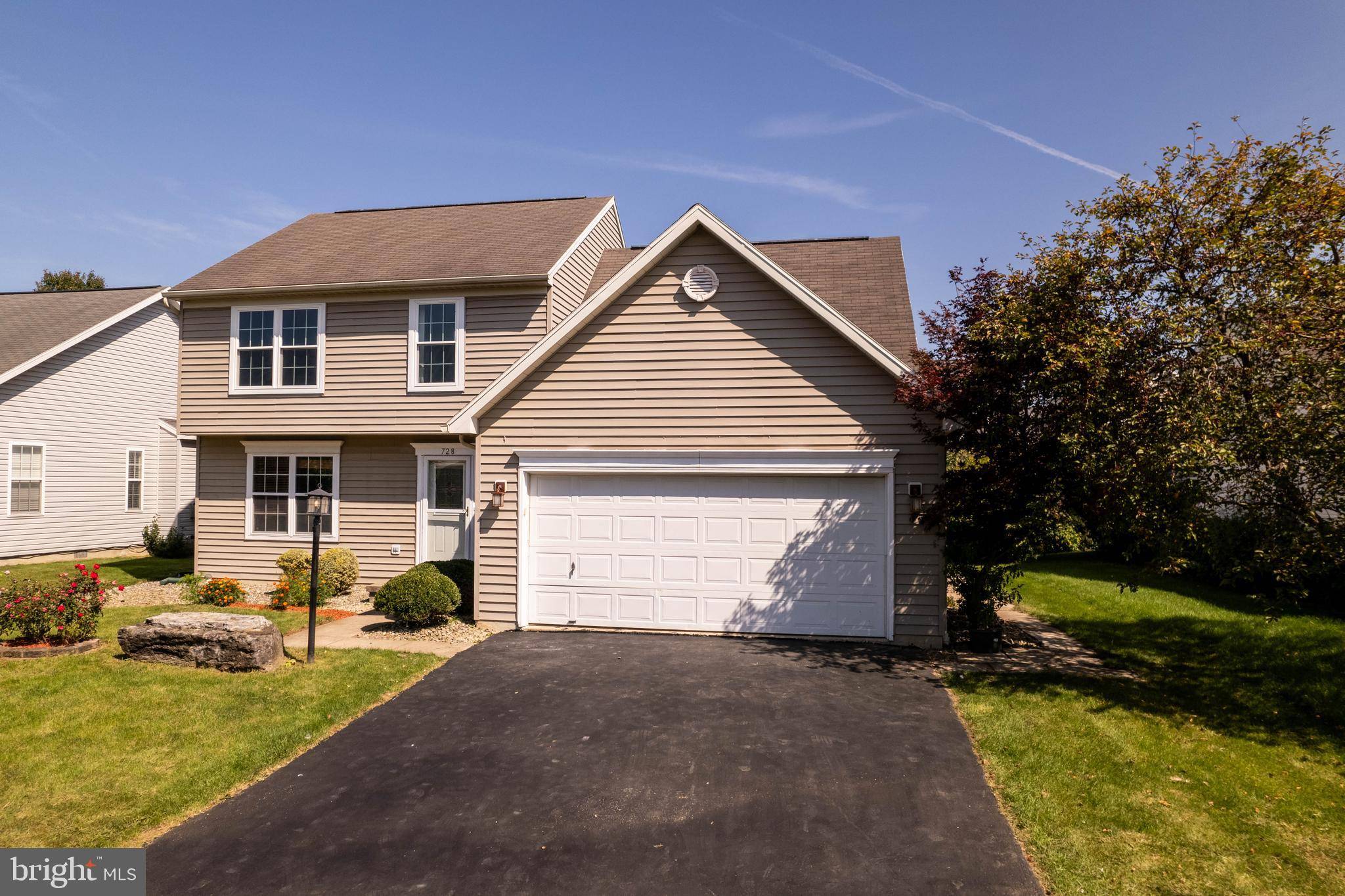 State College, PA 16803,728 TANAGER DR