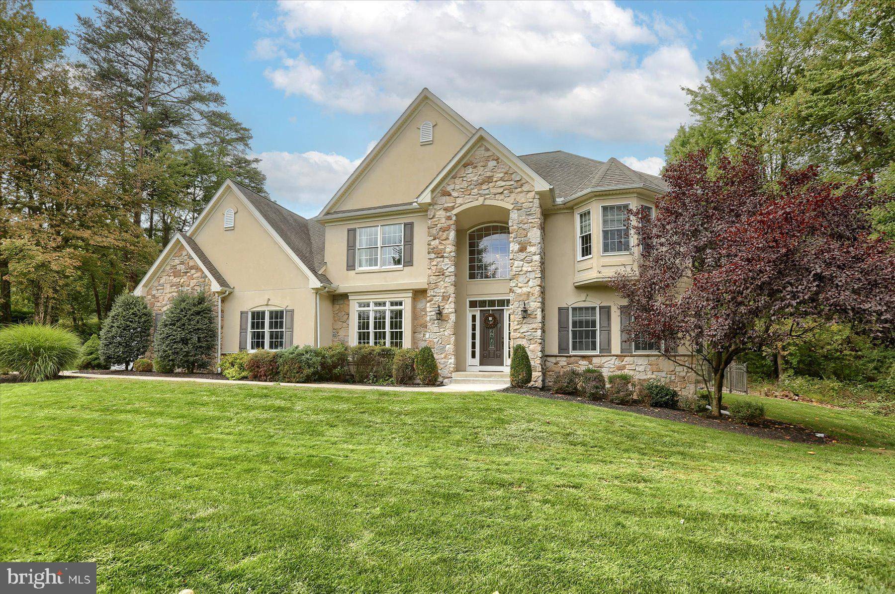 Hershey, PA 17033,8 BEECHWOOD LN