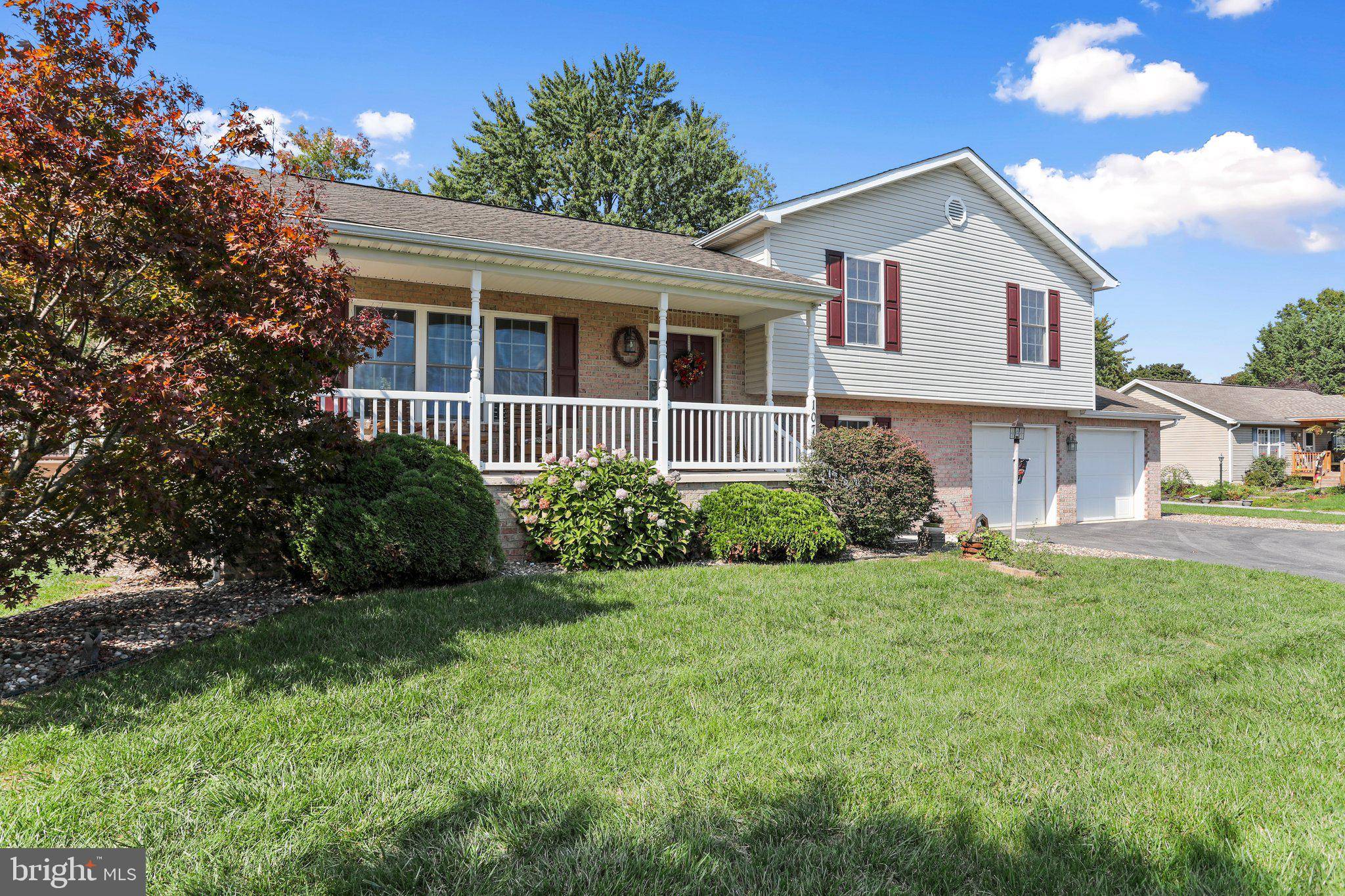 Chambersburg, PA 17202,1074 HAMILTON DRIVE