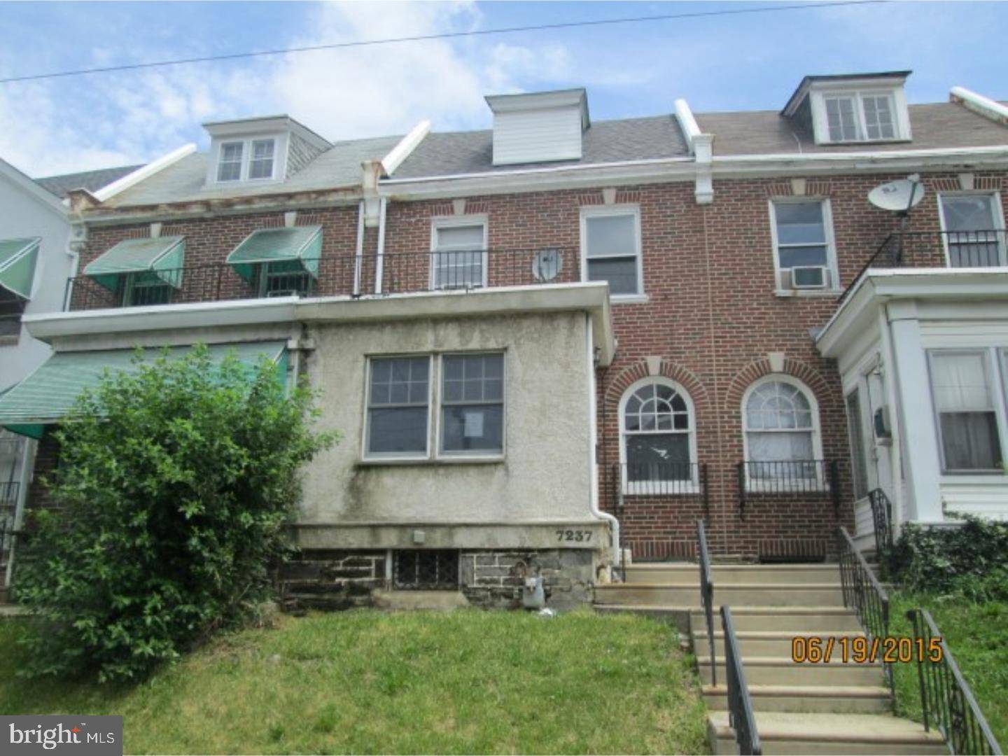 Upper Darby, PA 19082,7237 WALNUT ST