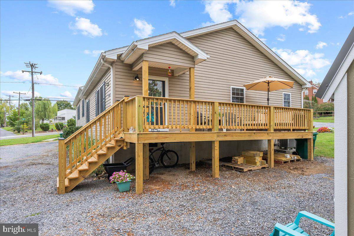 Timberville, VA 22853,153 GARRETT CIR