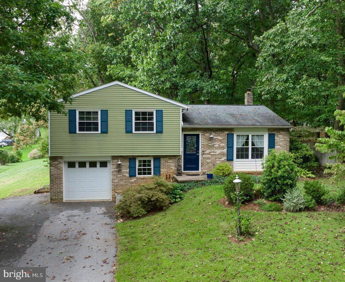 Seven Valleys, PA 17360,410 OAKWOOD DR