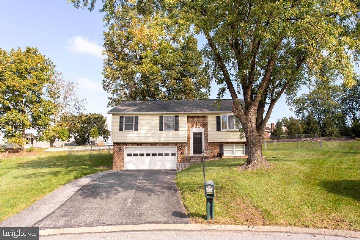 Hanover, PA 17331,47 COLLINS CIR