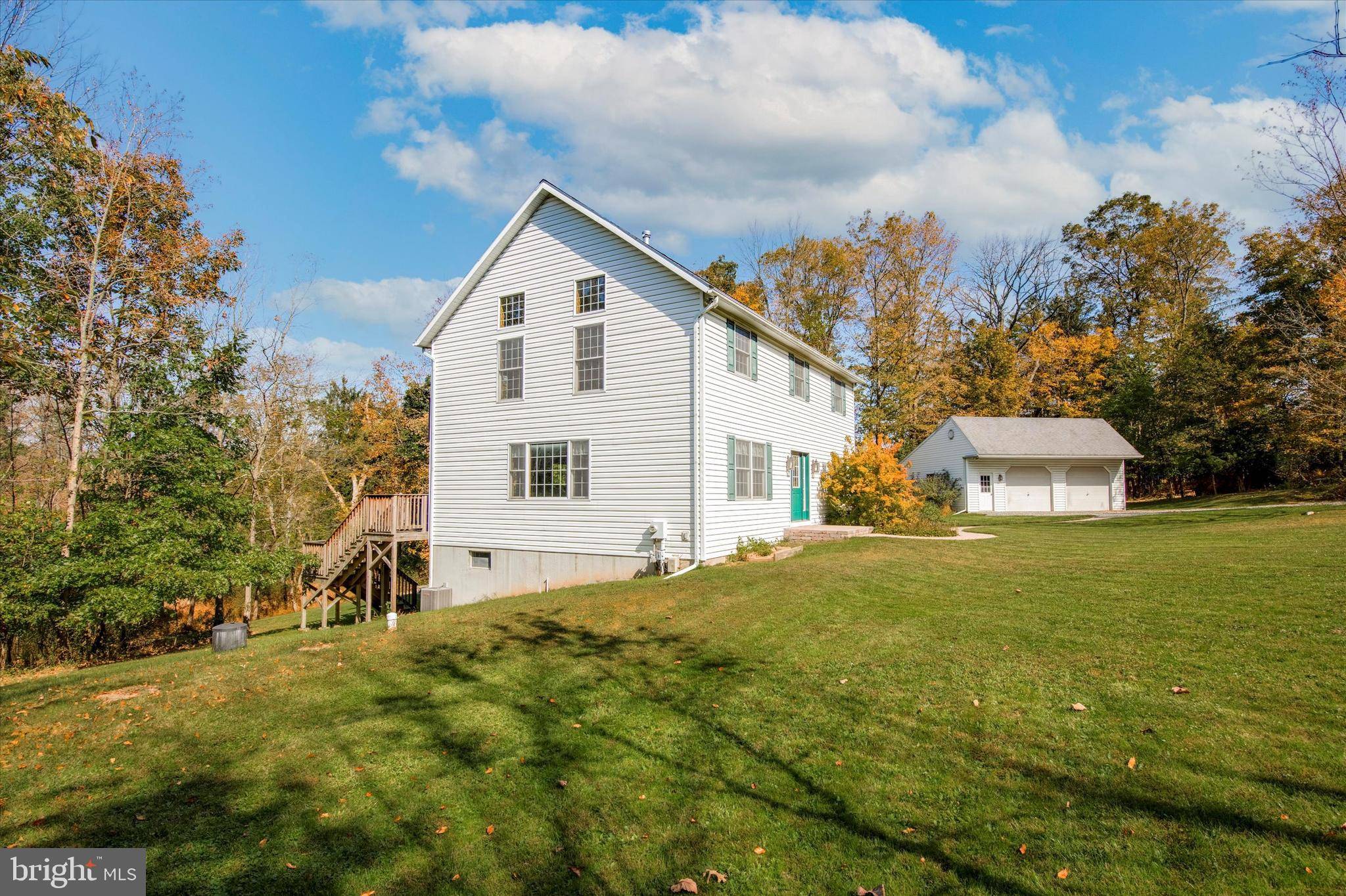 Schwenksville, PA 19473,31 B SMITH RD