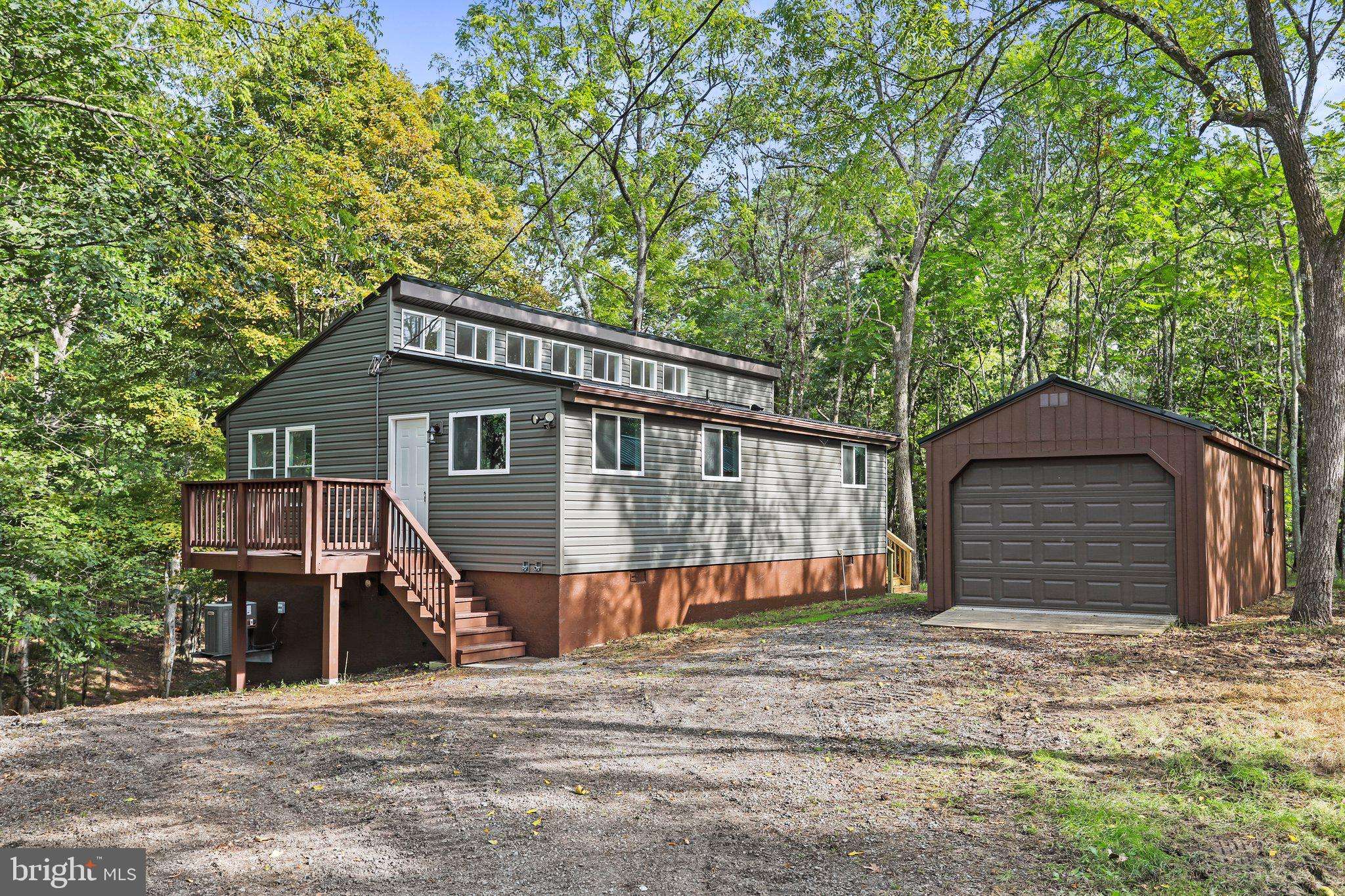 Hedgesville, WV 25427,331 WALDEN RD