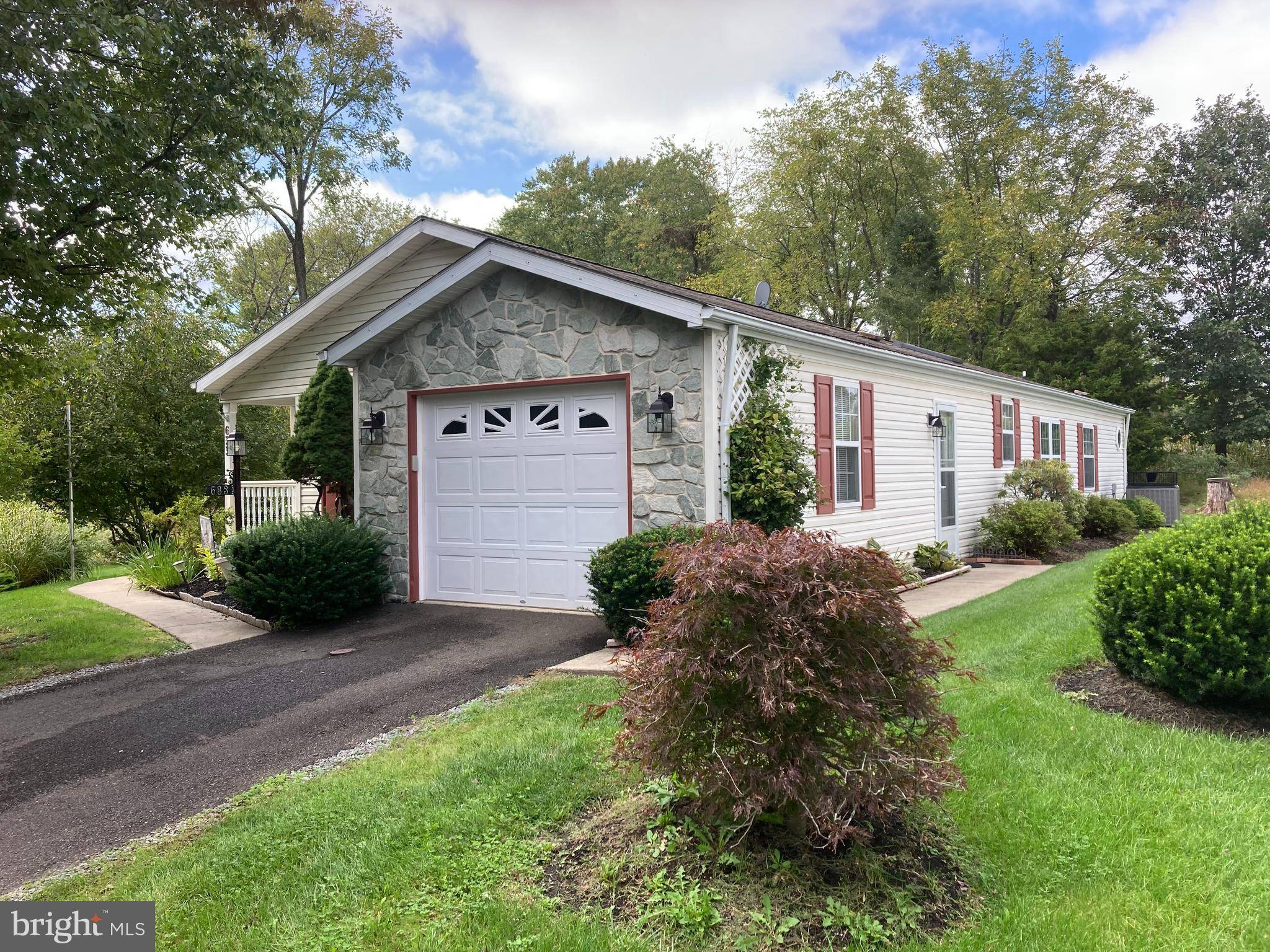 New Hope, PA 18938,633 SASSAFRASS CT