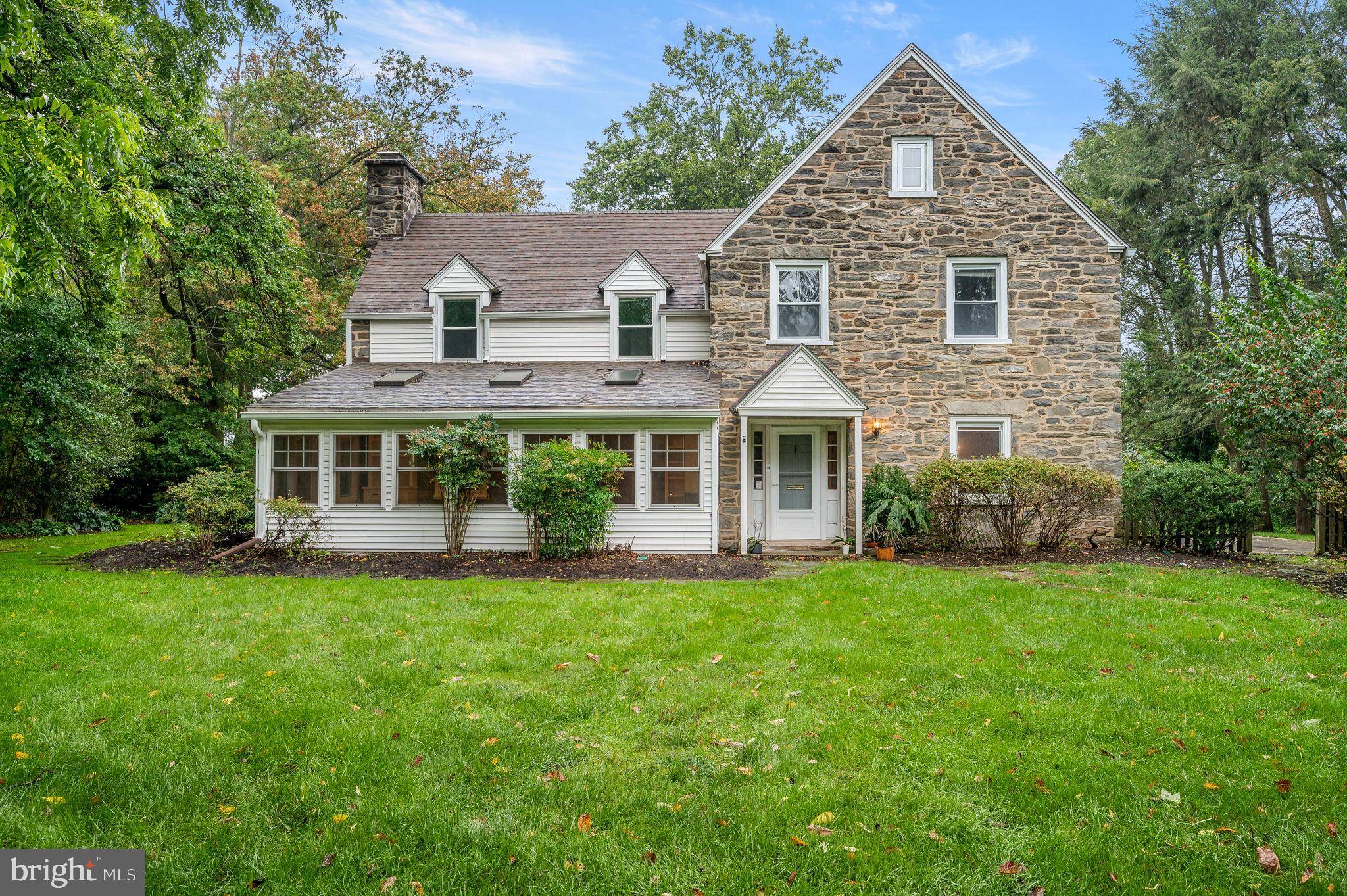 Swarthmore, PA 19081,3 CREST LN