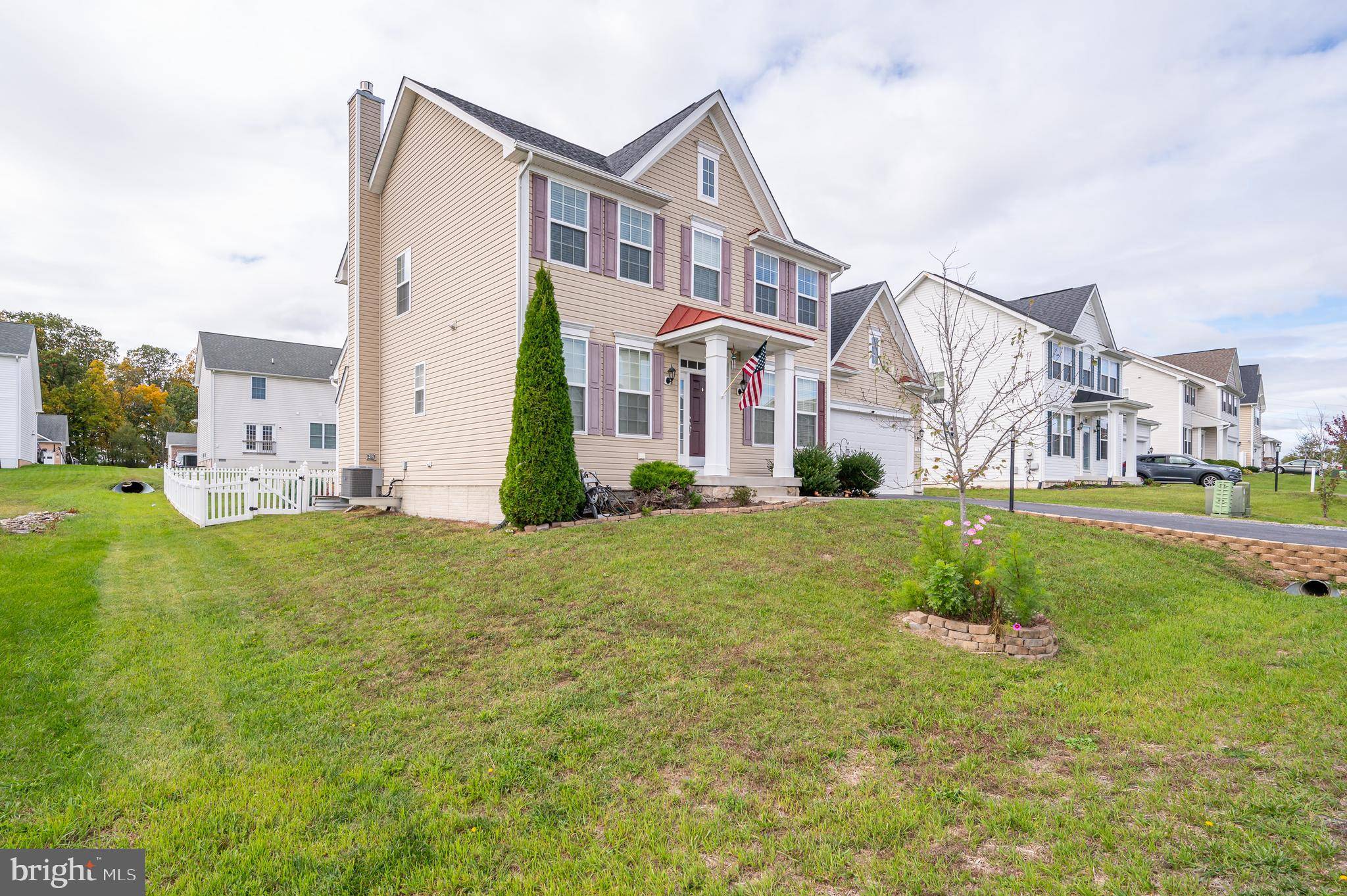 Inwood, WV 25428,56 ENVOY CT