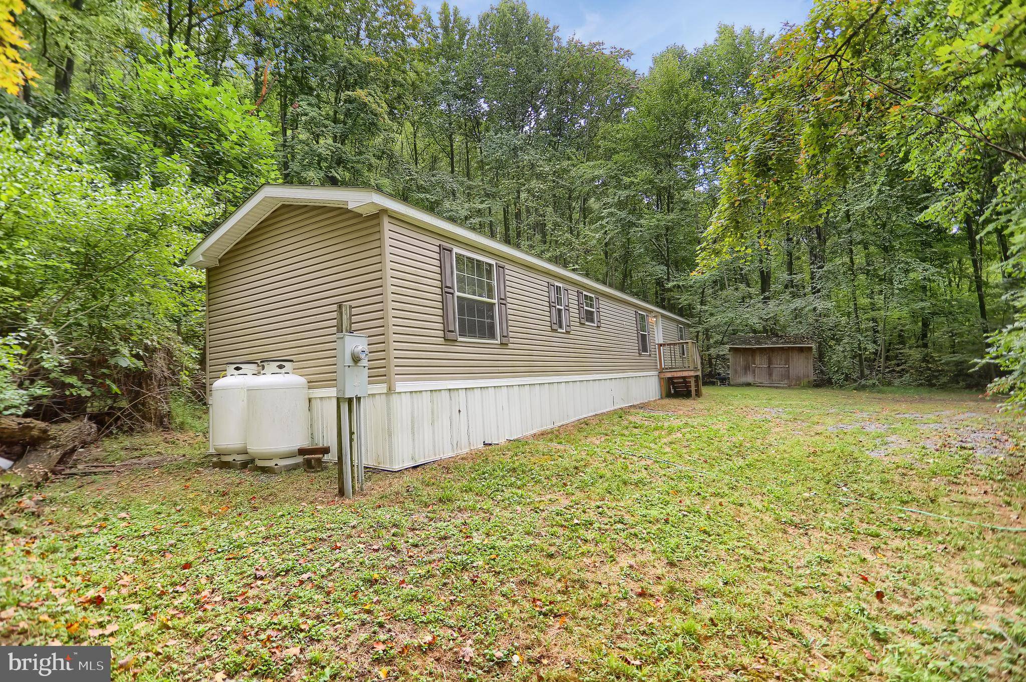 Honey Grove, PA 17035,285 CHESTNUT LN