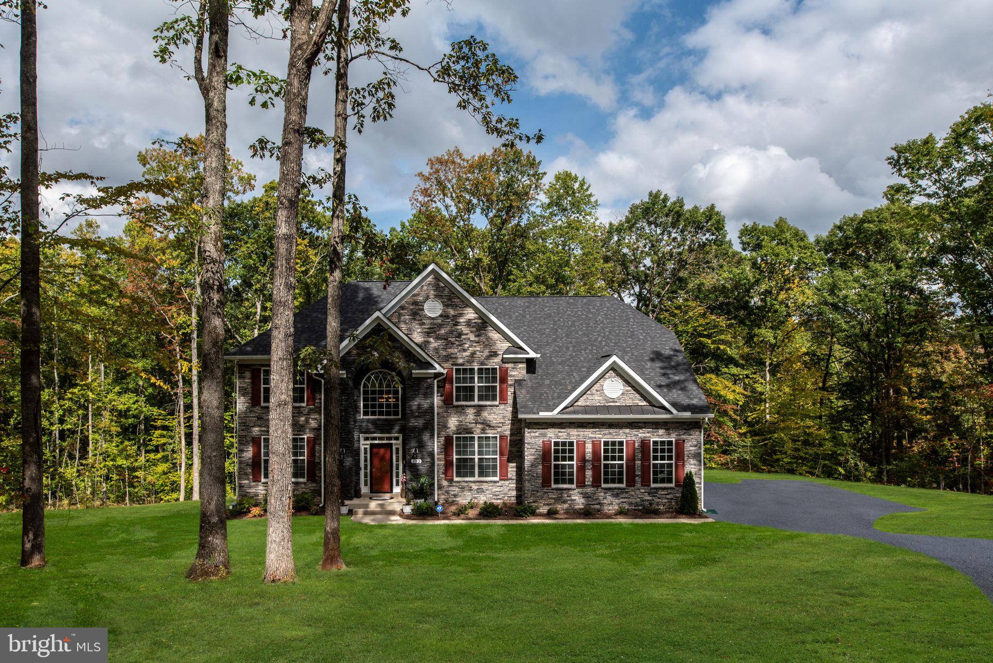 Fredericksburg, VA 22406,332 IRELAND DR