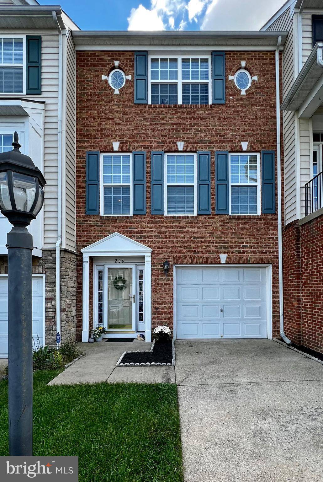 Stafford, VA 22554,206 BREAKERS EDGE CT