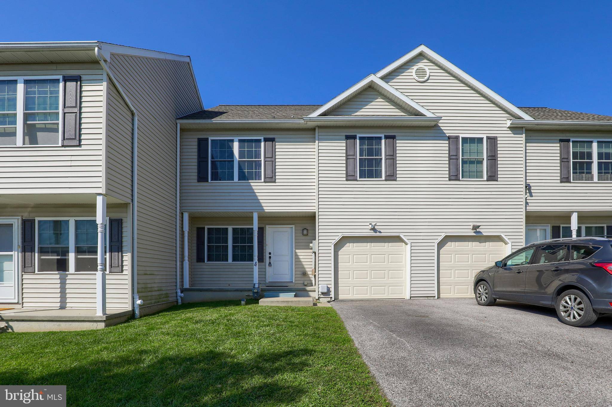 Wrightsville, PA 17368,4 CREEKSIDE DR