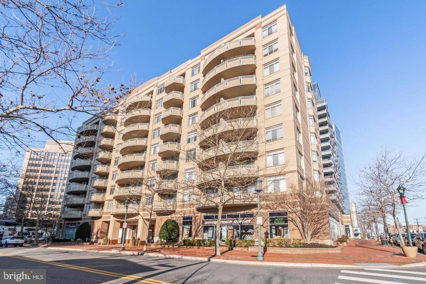 Bethesda, MD 20814,4801 FAIRMONT AVE #801