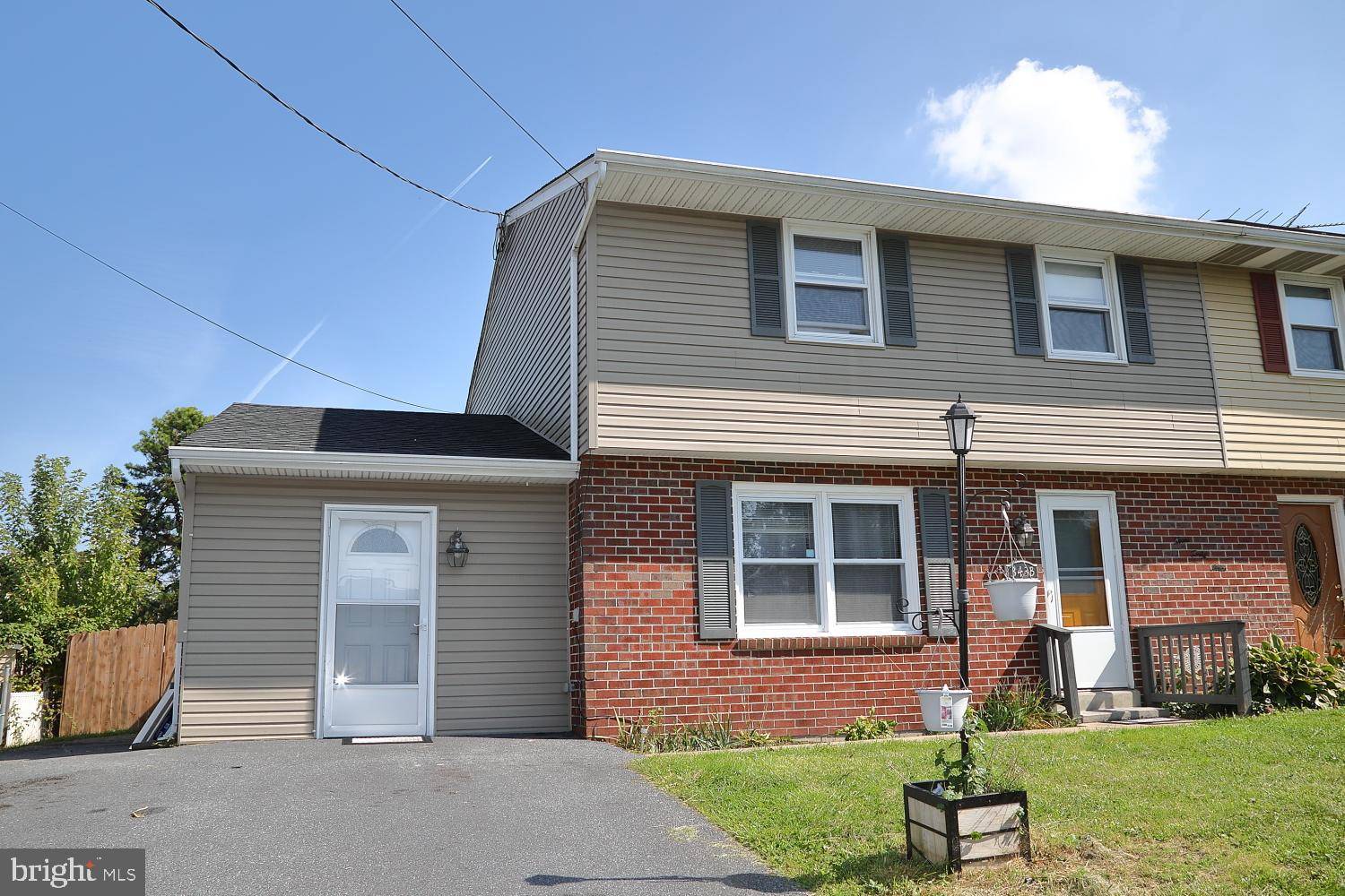 Willow Street, PA 17584,343-B CAROL LYNN DR