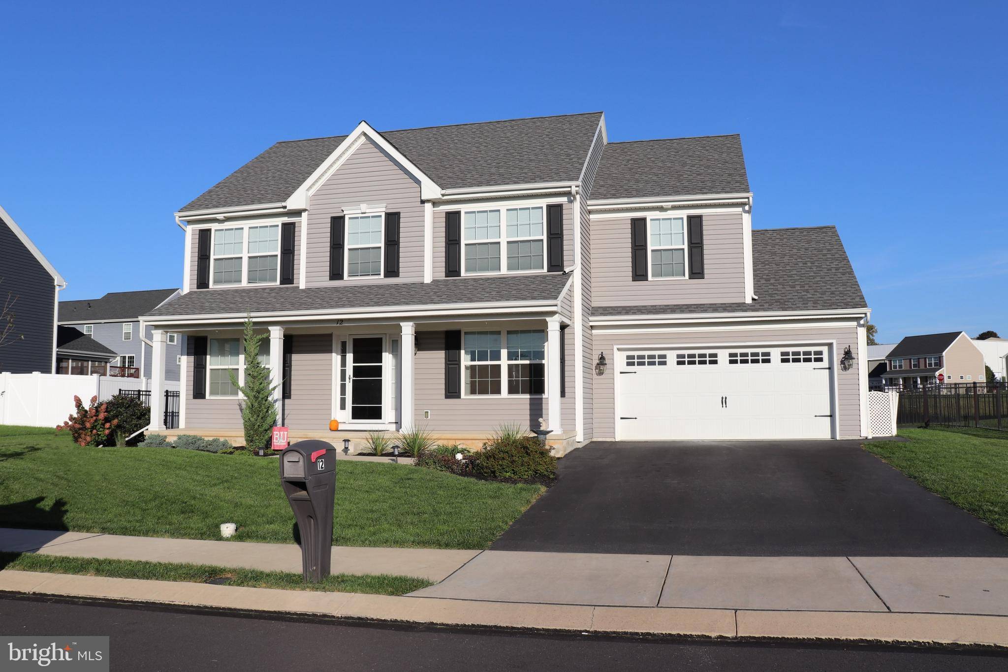 Ephrata, PA 17522,12 AMBER LN