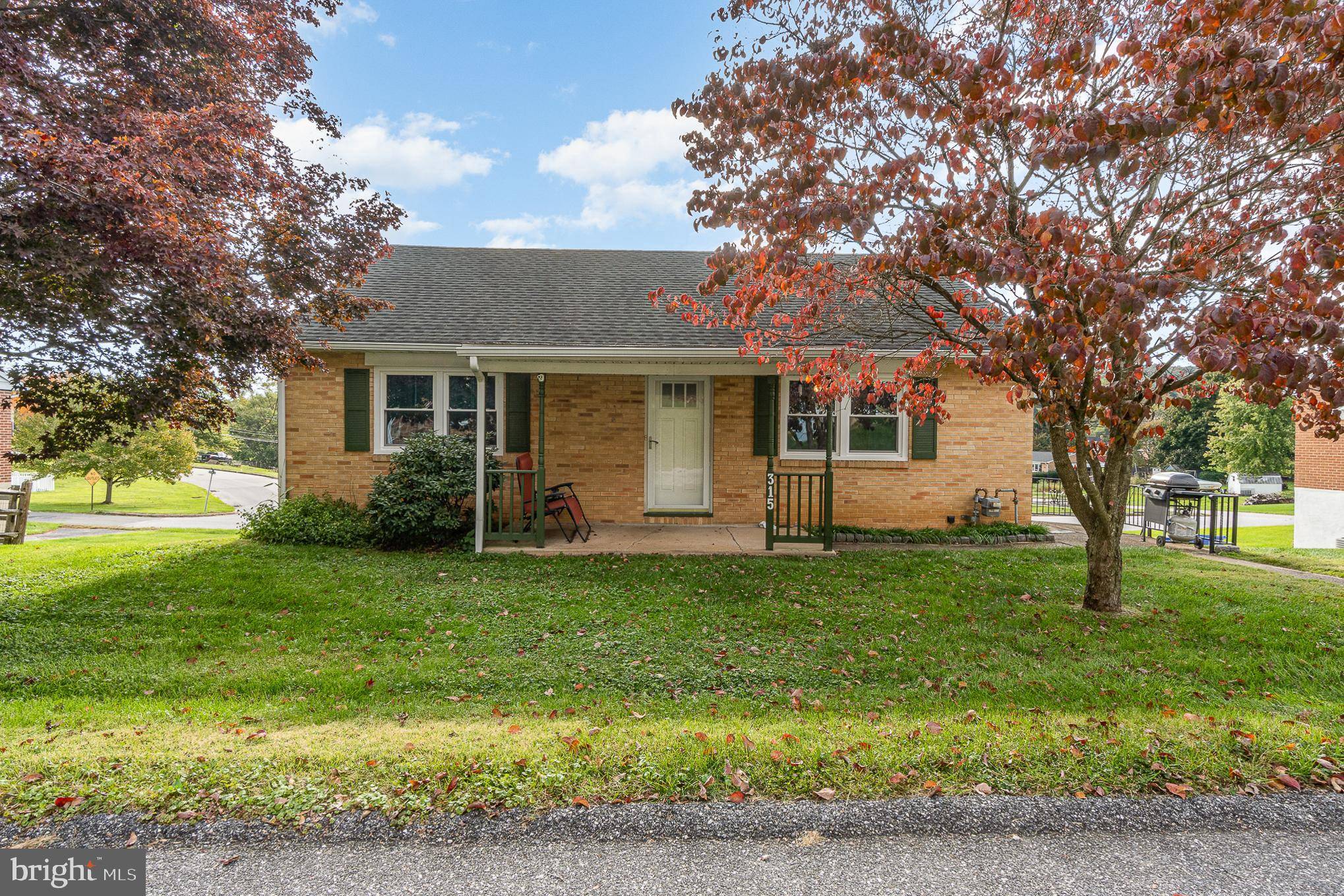 Glen Rock, PA 17327,315 PINE ST