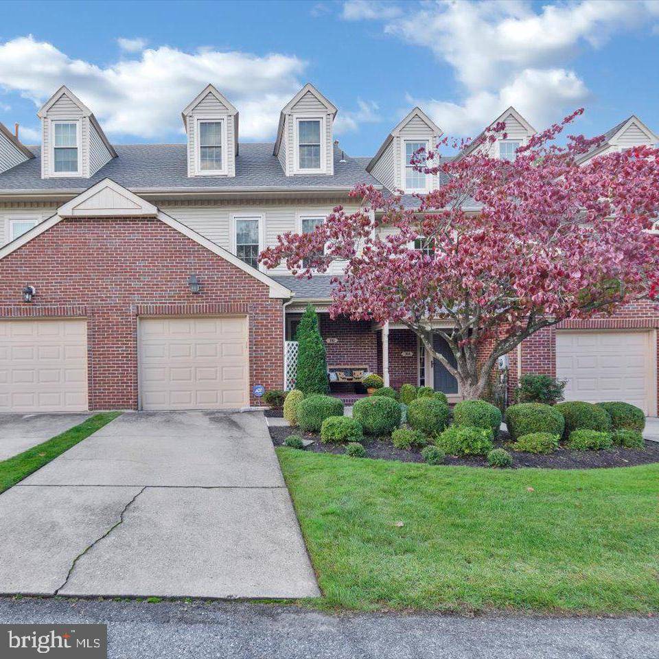 Marlton, NJ 08053,705 SARATOGA CT