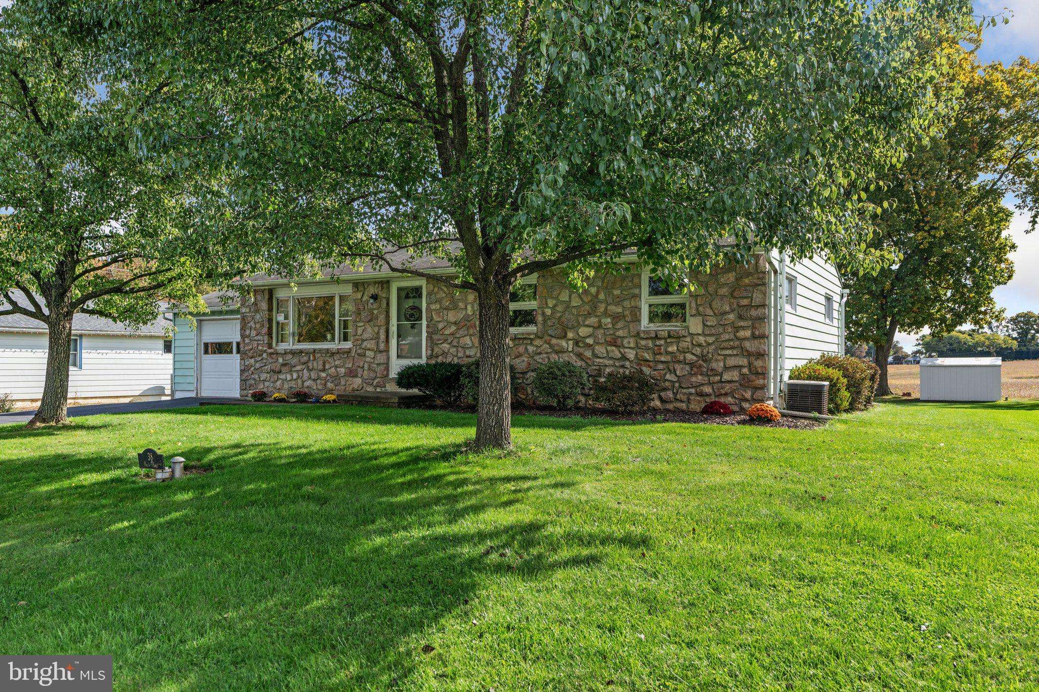 Bechtelsville, PA 19505,38 BAUSE RD