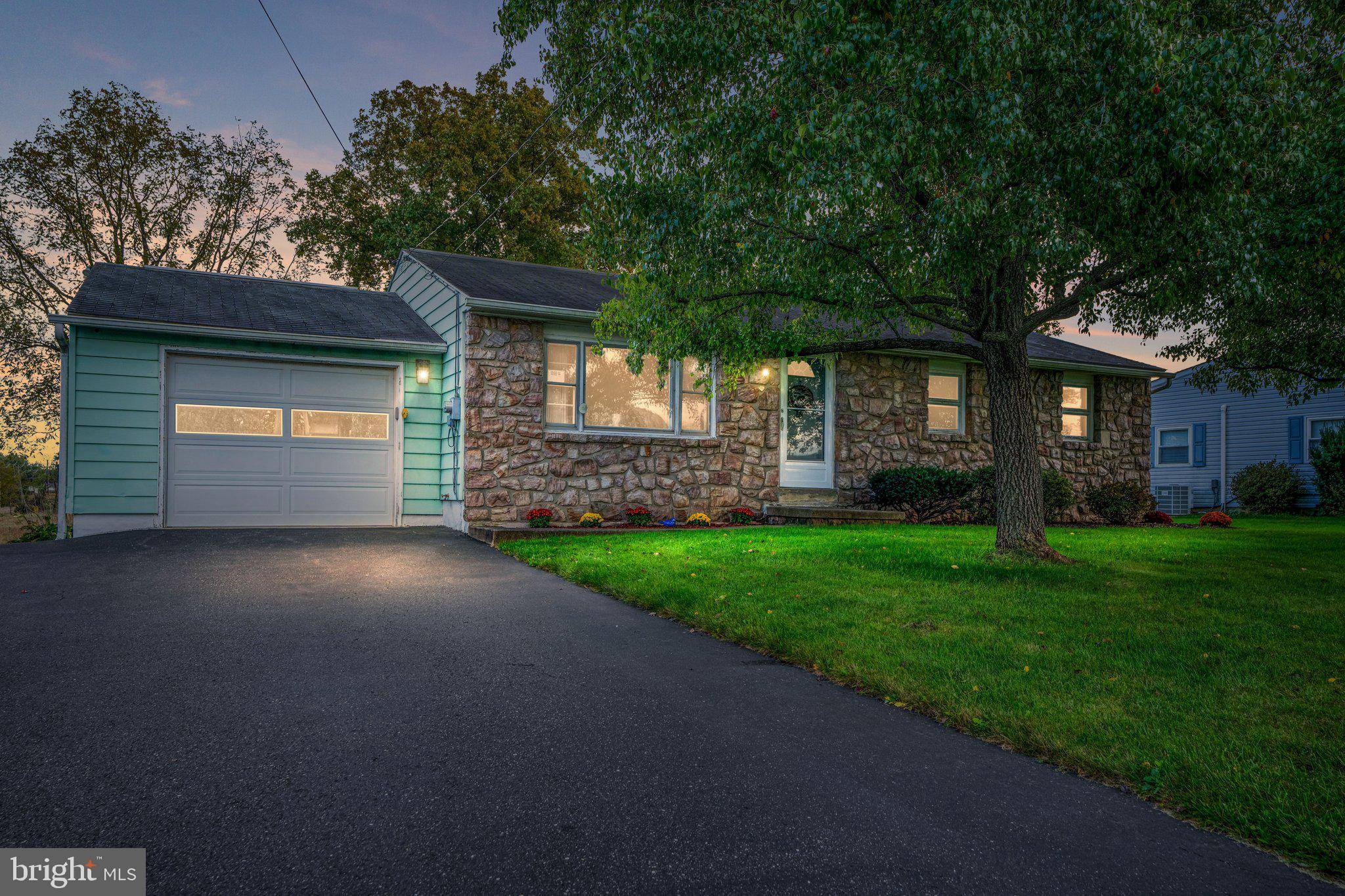 Bechtelsville, PA 19505,38 BAUSE RD